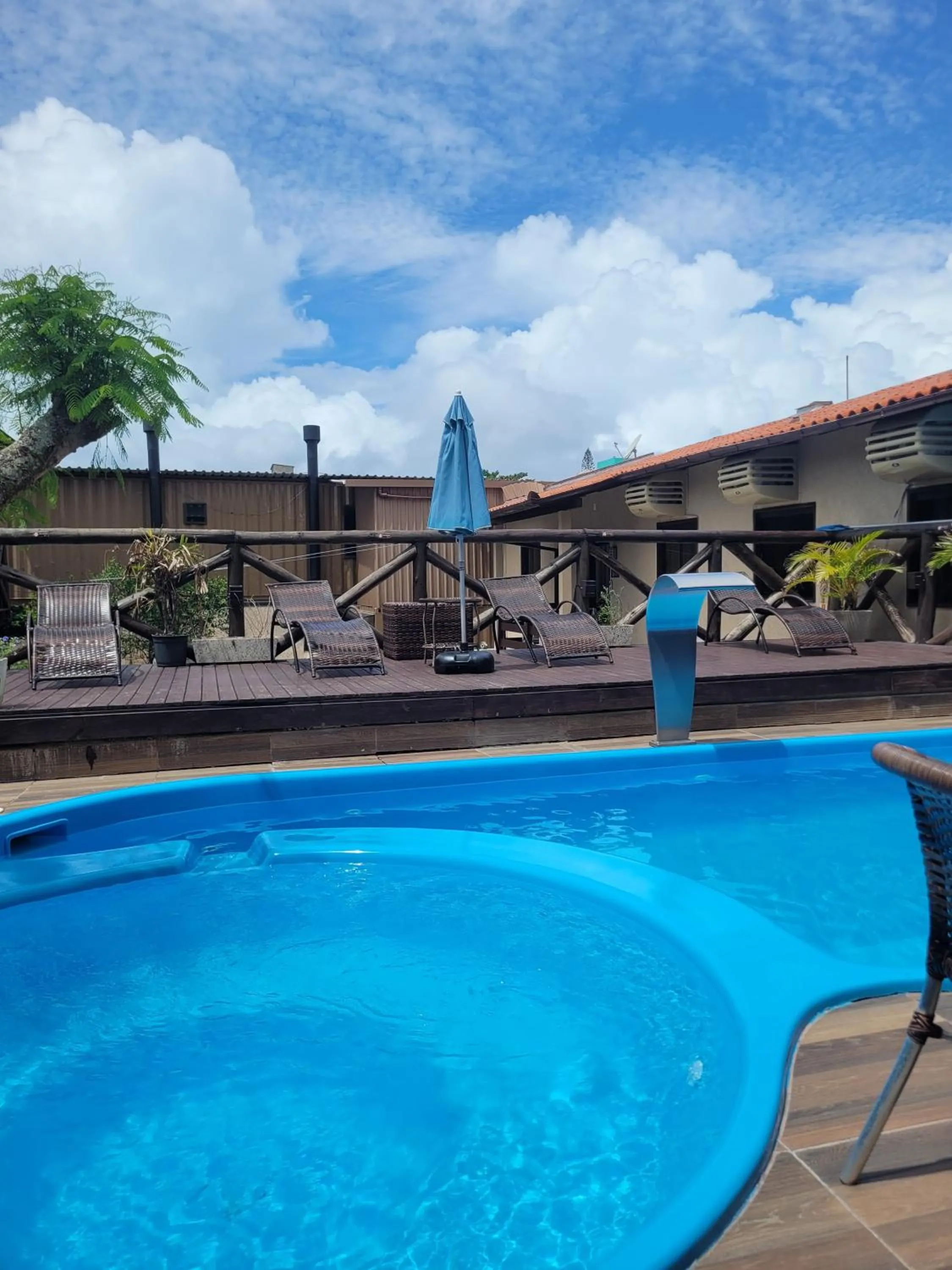 Swimming pool in Pousada Recanto do Aconchego