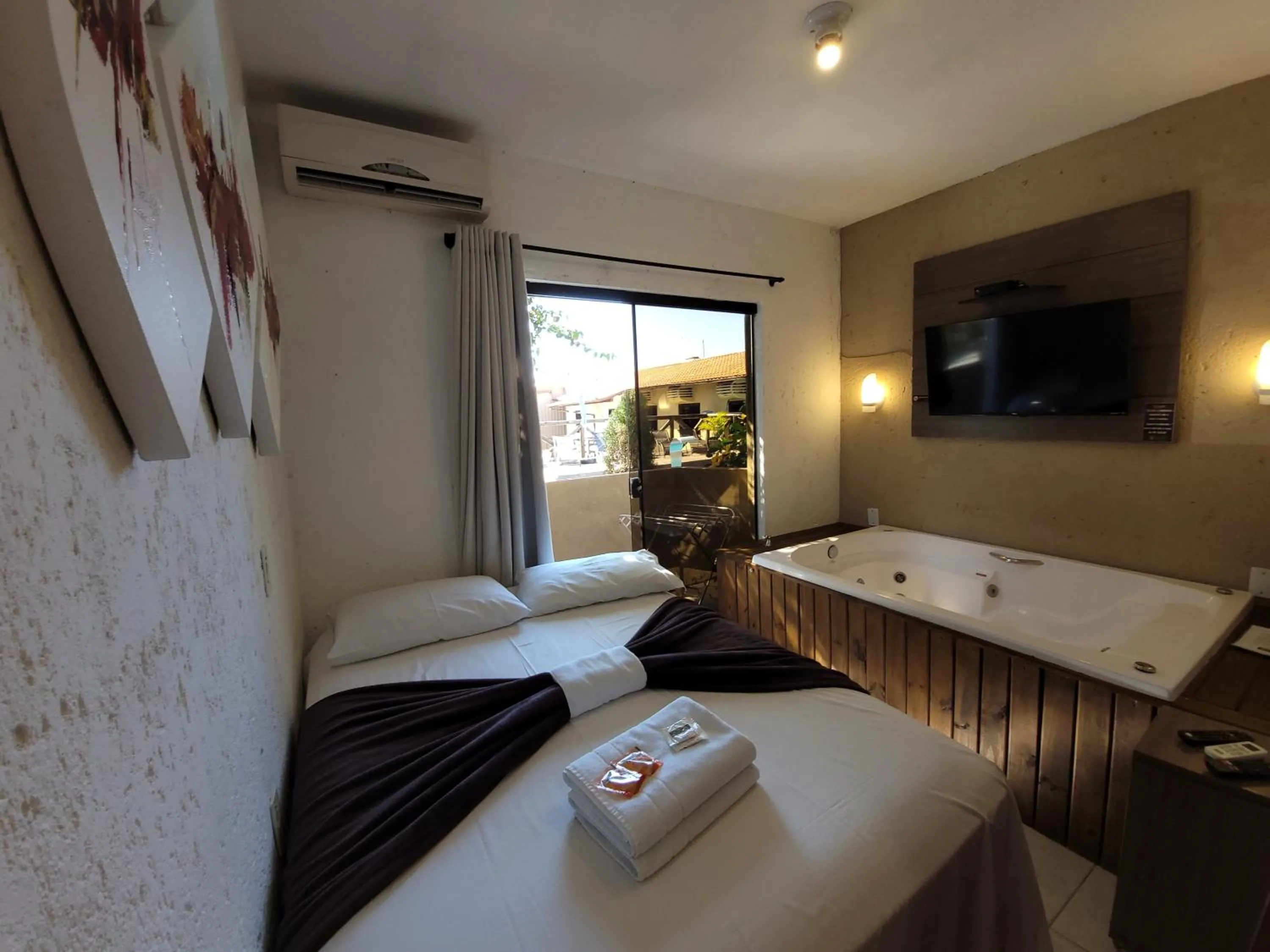 Property building, Bed in Pousada Recanto do Aconchego
