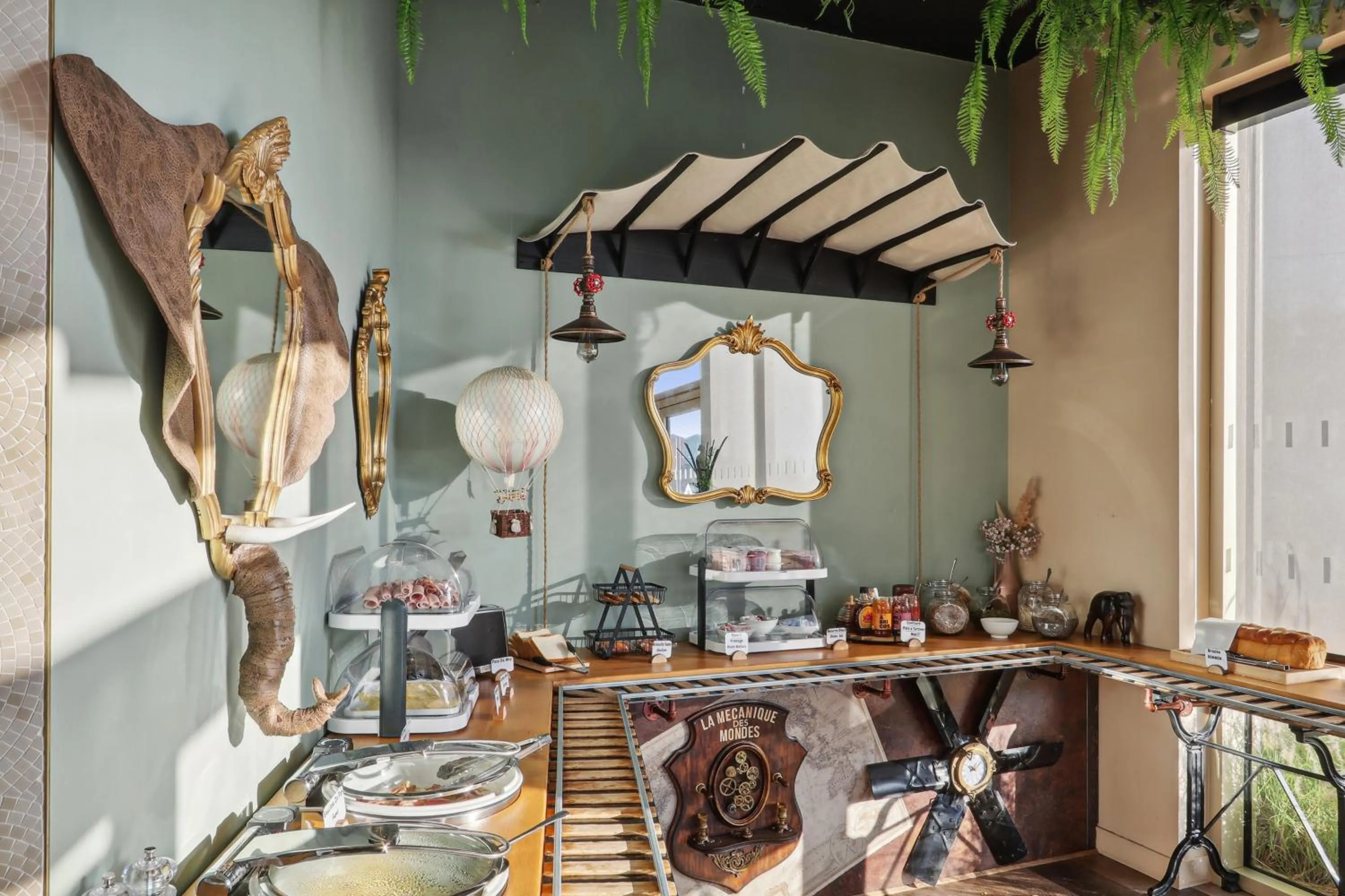 Breakfast in Akena Nantes Rezé Aéroport