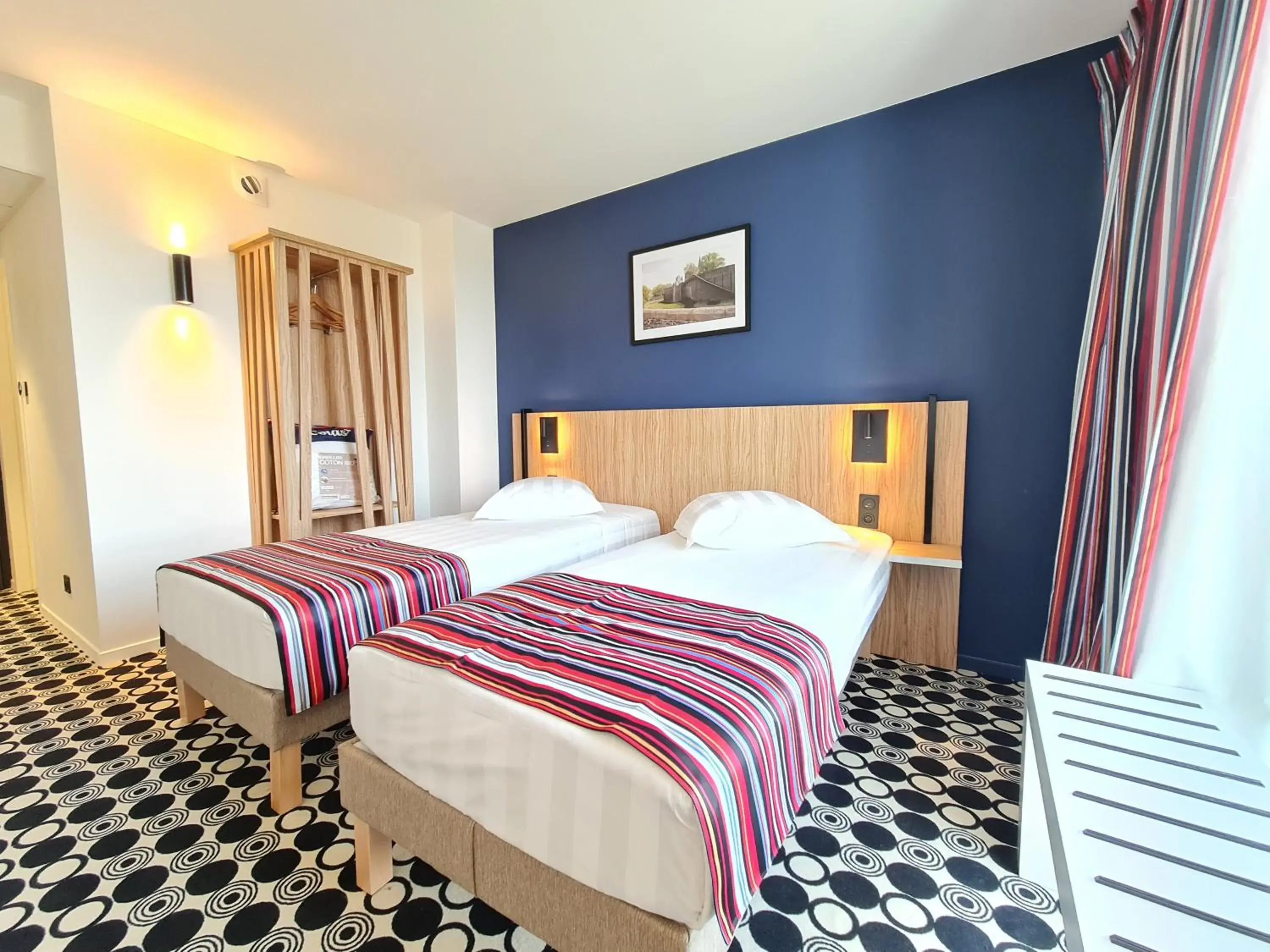 Twin Room in Akena Nantes Rezé Aéroport Twin Room in Akena Nantes Rezé Aéroport