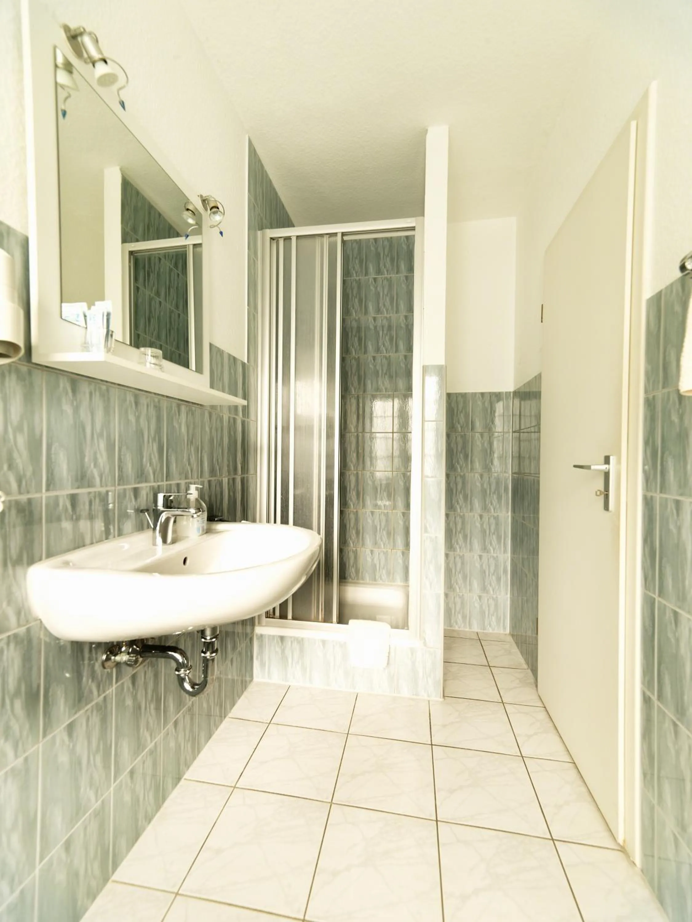 Bathroom in Parkhotel Wienburg Münster