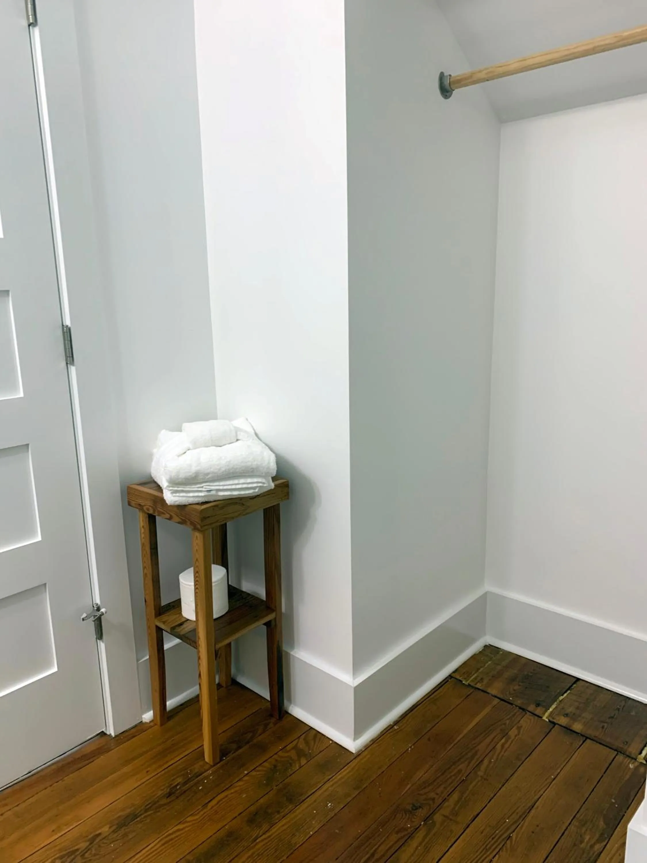 Bathroom in 607 Bay Inn Downtown Beaufort