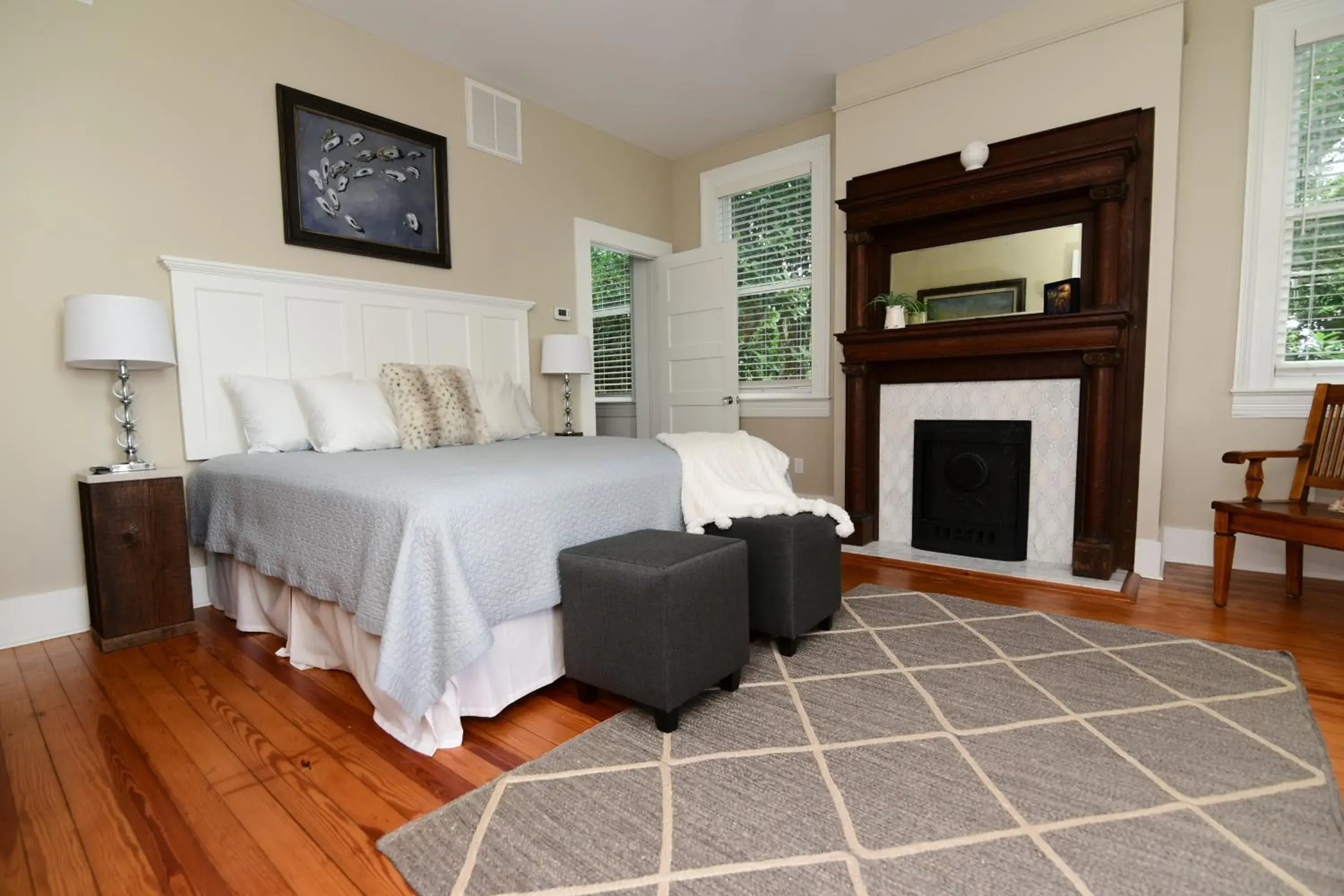Bed in 607 Bay Inn Downtown Beaufort Bed in 607 Bay Inn Downtown Beaufort