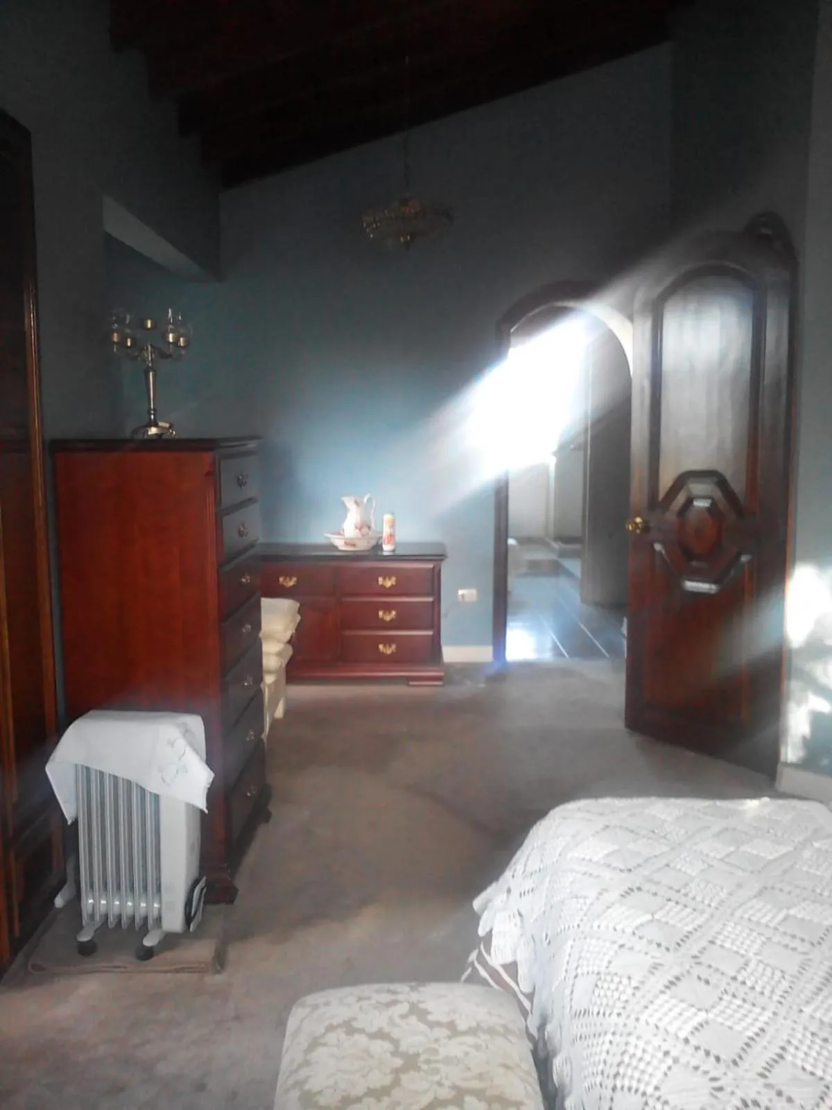 Suite in Hostal Saint Mary´s Tababela