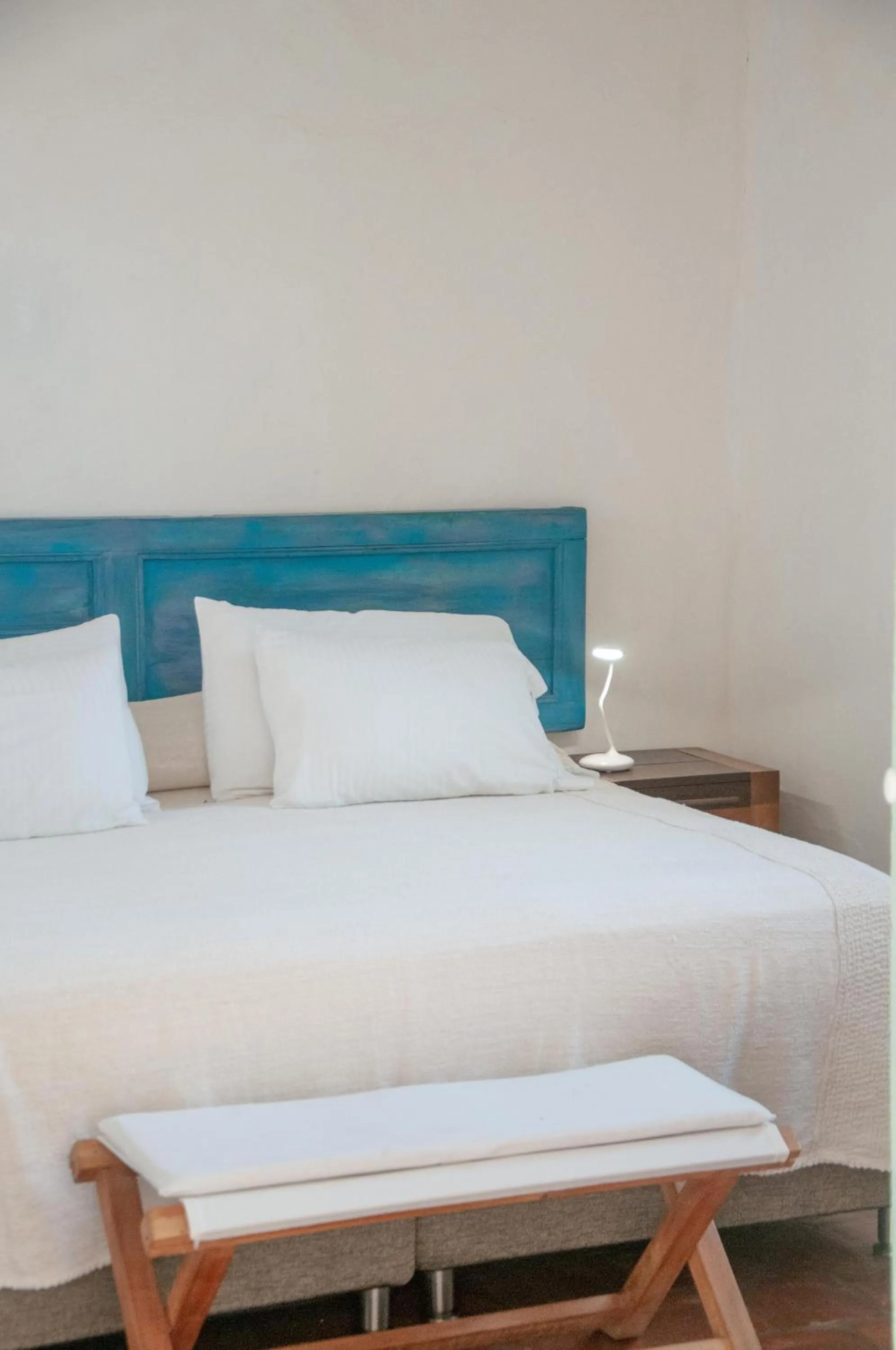 Photo of the whole room, Bed in La Nube Posada