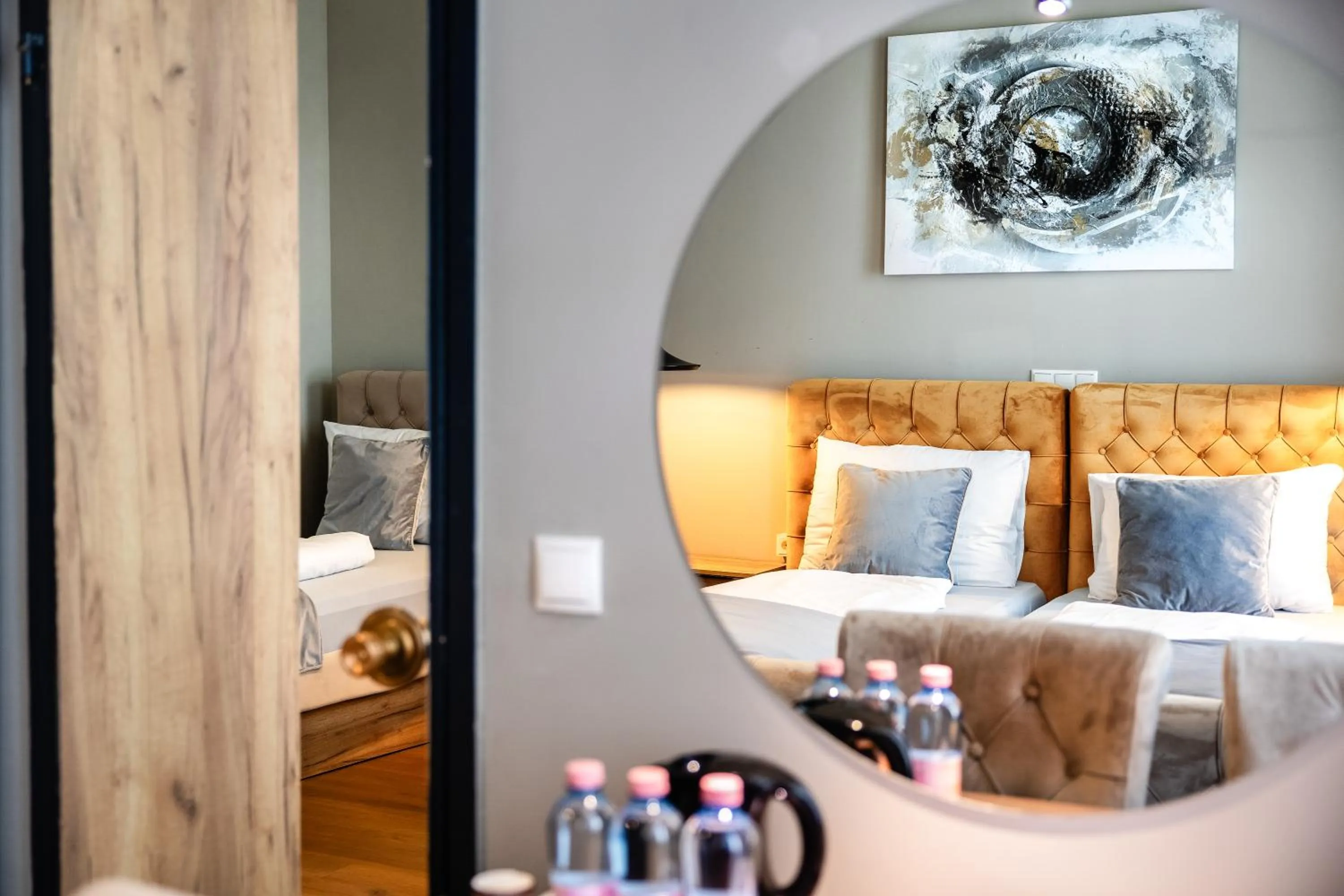 Photo of the whole room, Bed in Vayalen Boutique Hotel