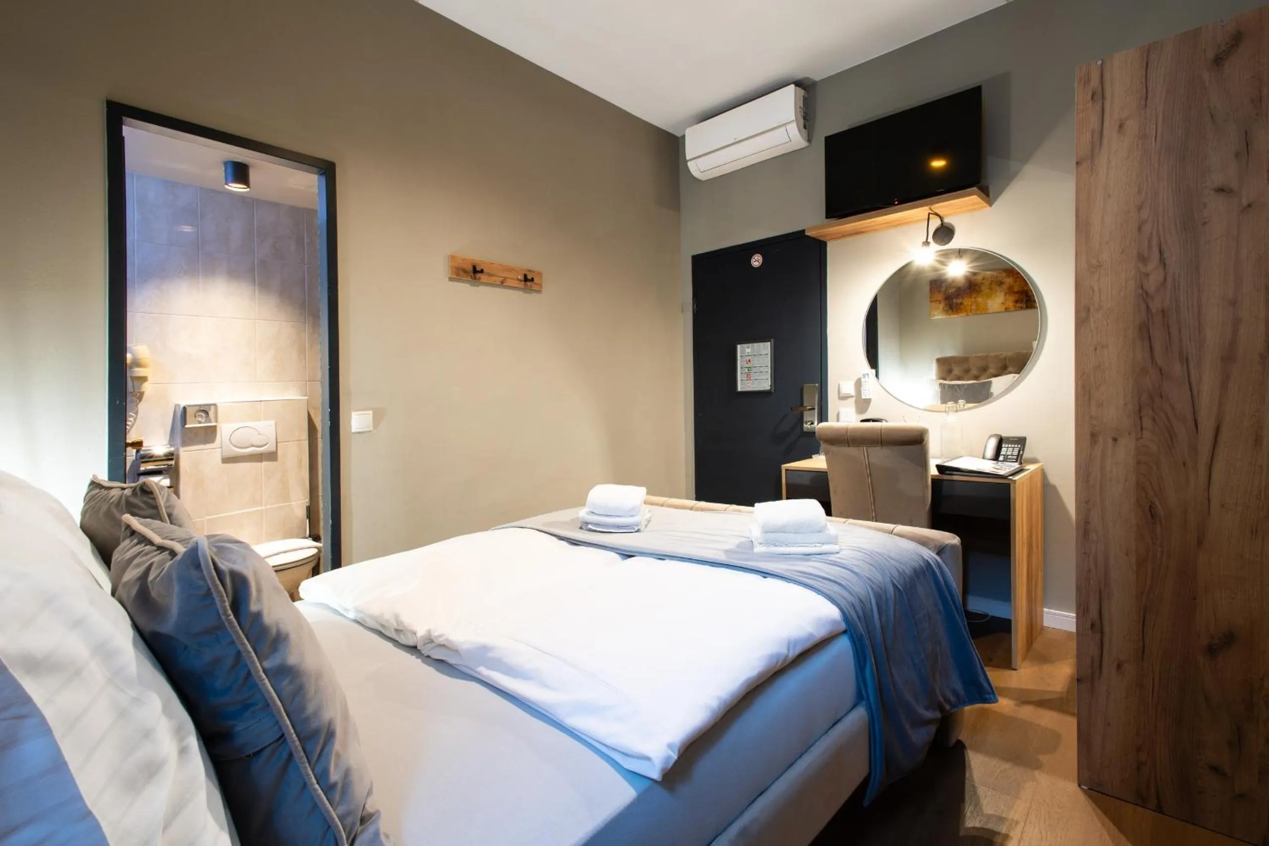 Bedroom, Bed in Vayalen Boutique Hotel