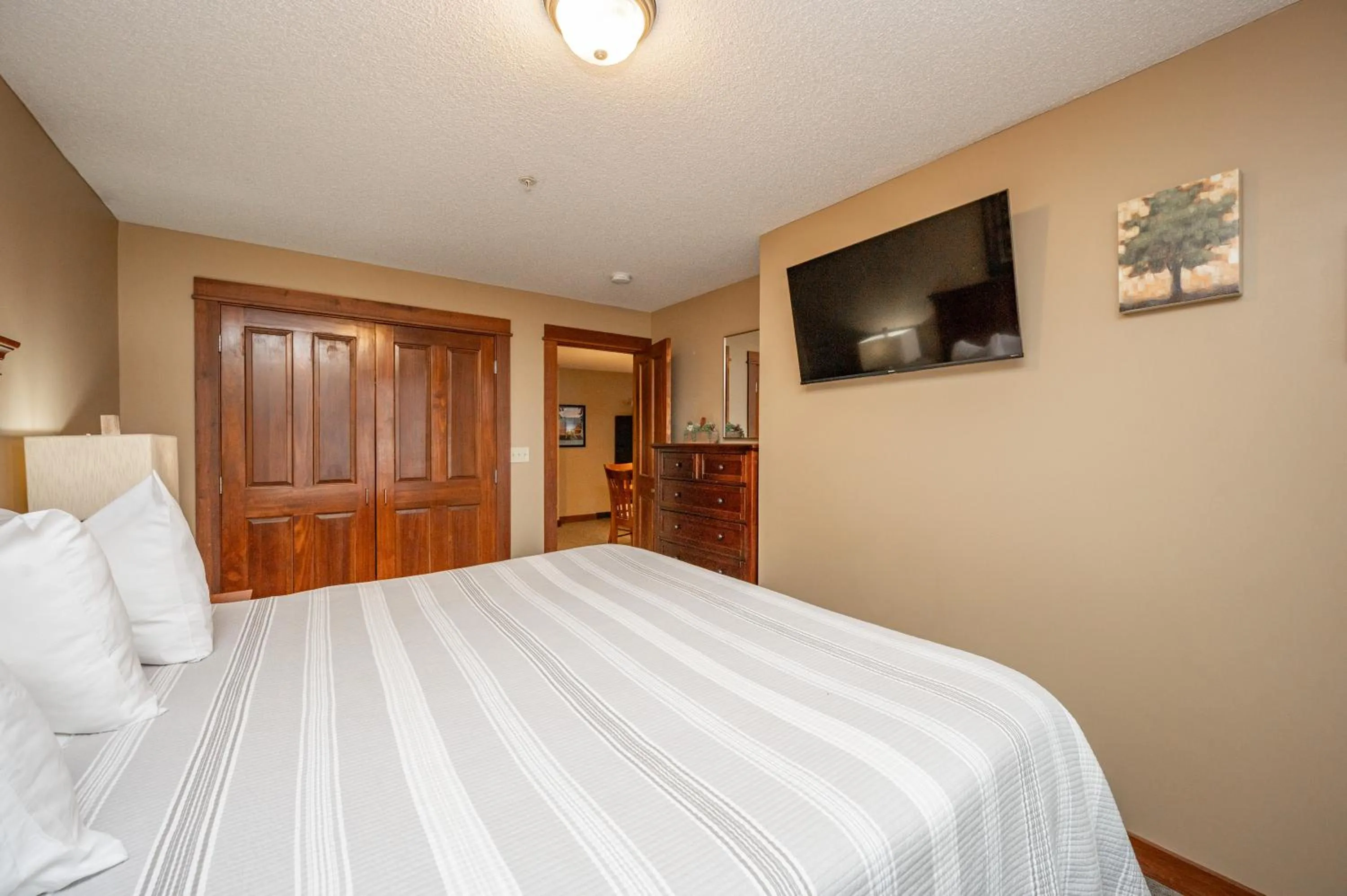 Bed in B205 One Bedroom Lake View