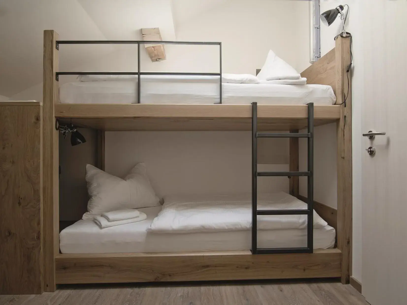 bunk bed, Bed in DER TANNENHOF