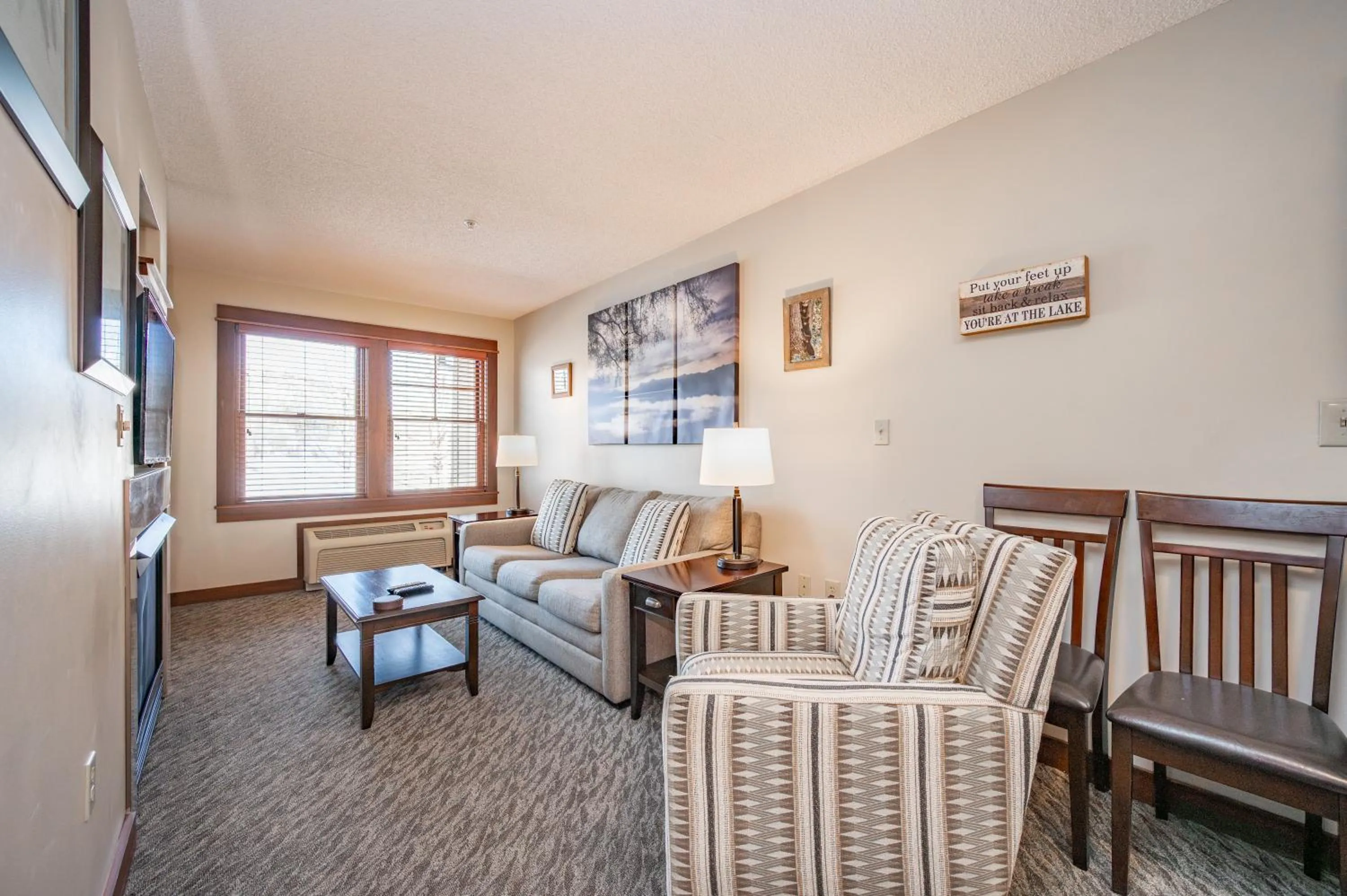 A205 One Bedroom Lake View