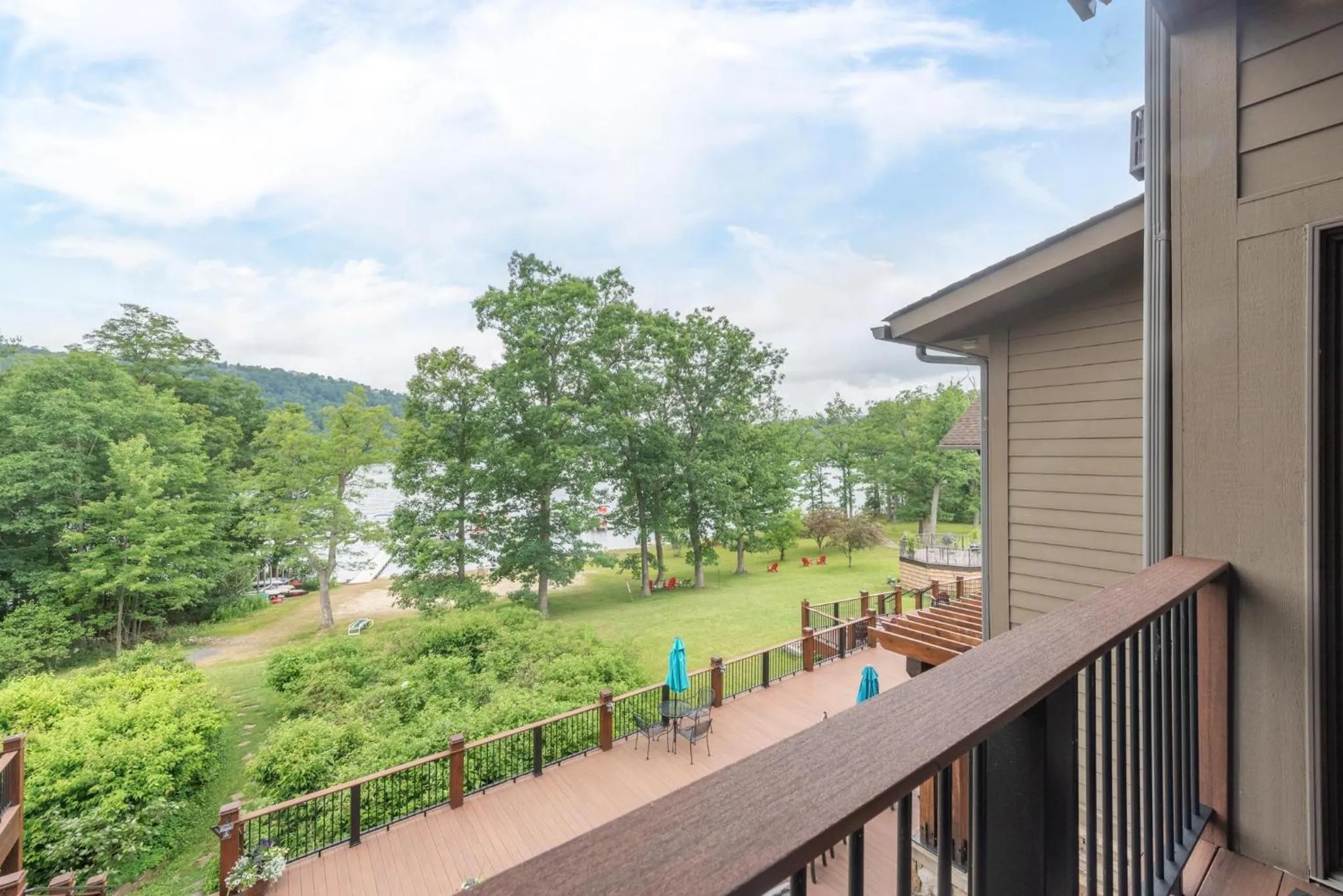 A205 One Bedroom Lake View