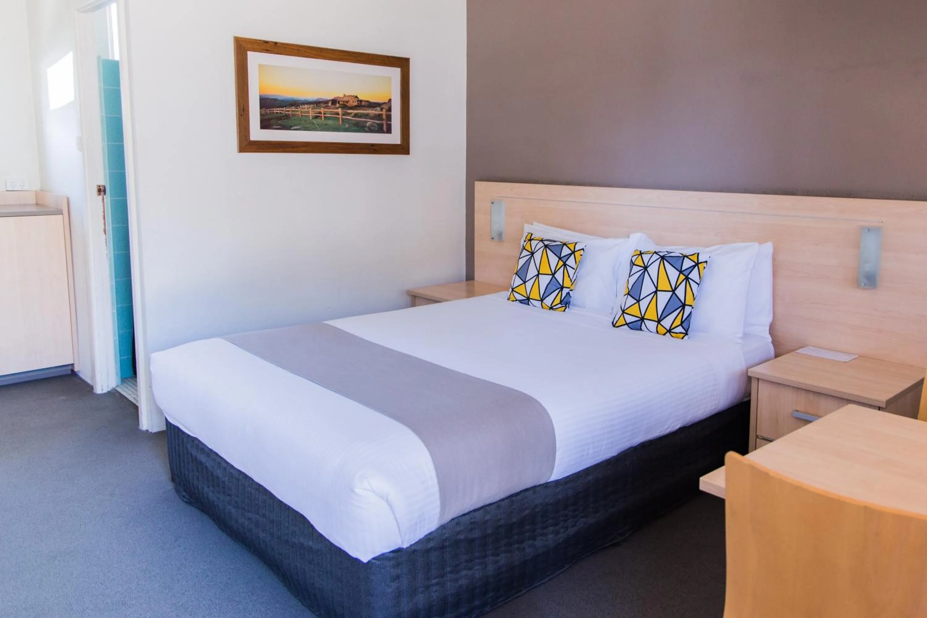 Bed in Kite Street Units - Contactless Check in