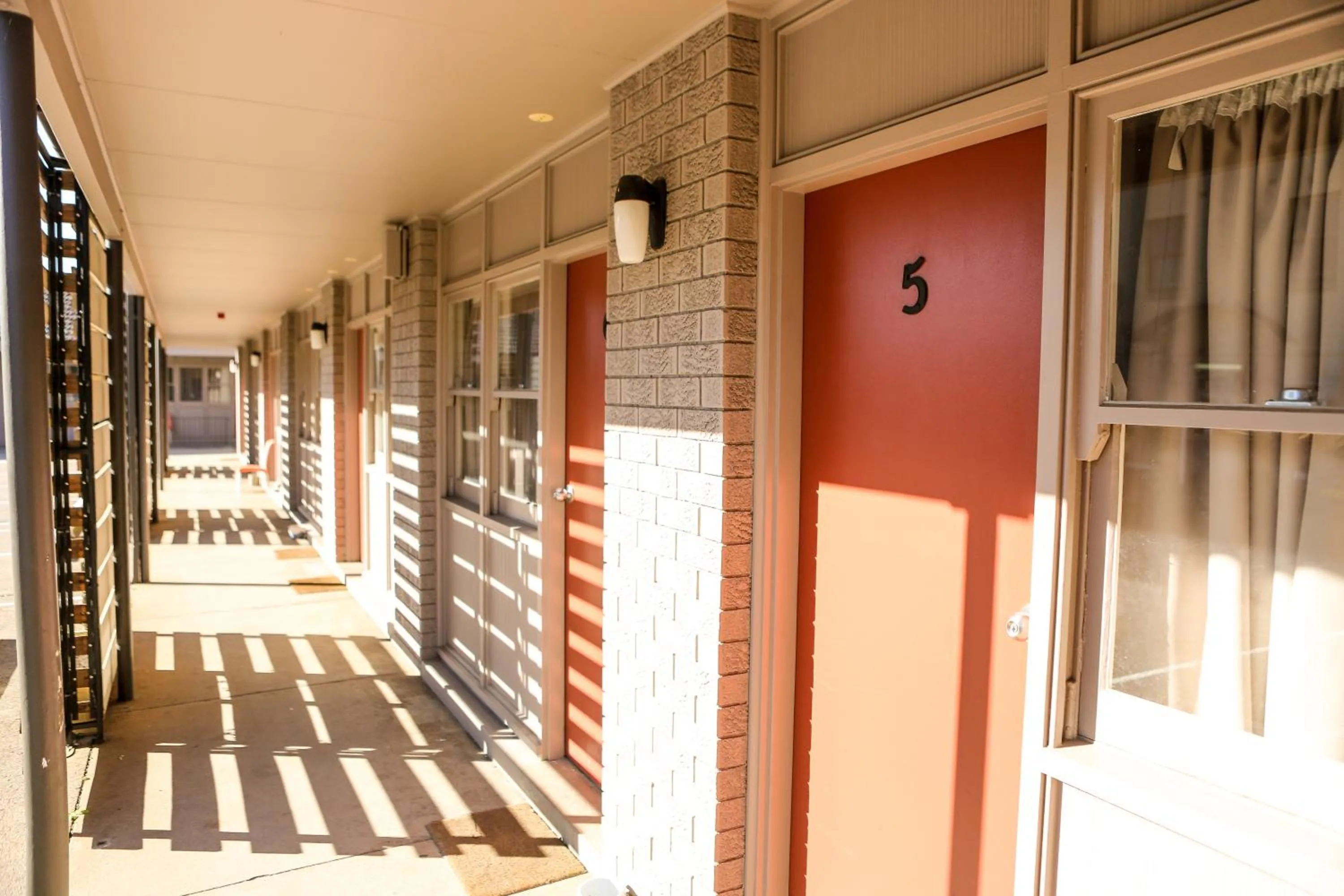 Facade/entrance in Kite Street Units - Contactless Check in