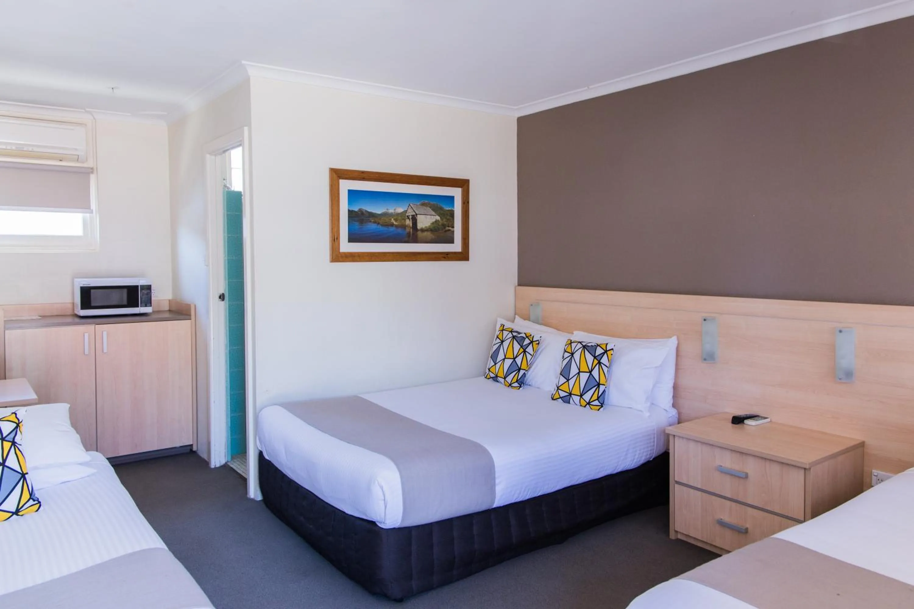 Bed in Kite Street Units - Contactless Check in