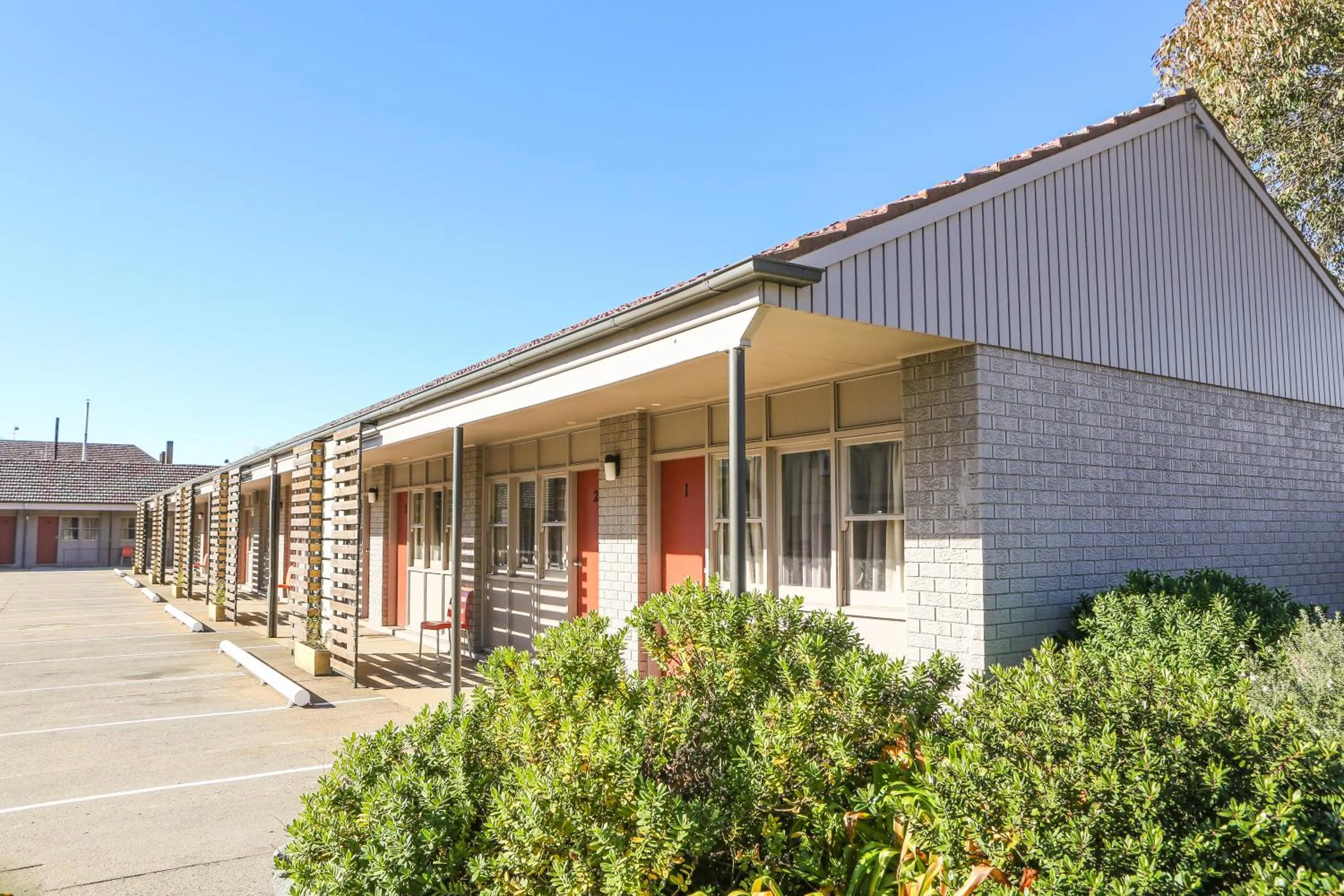 Property building in Kite Street Units - Contactless Check in