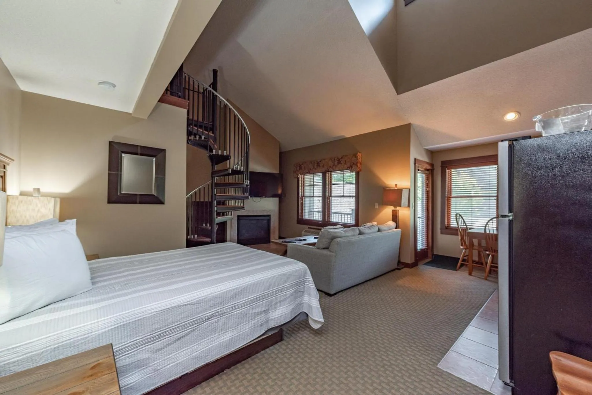 Bed in A304 Studio & Loft Standard View