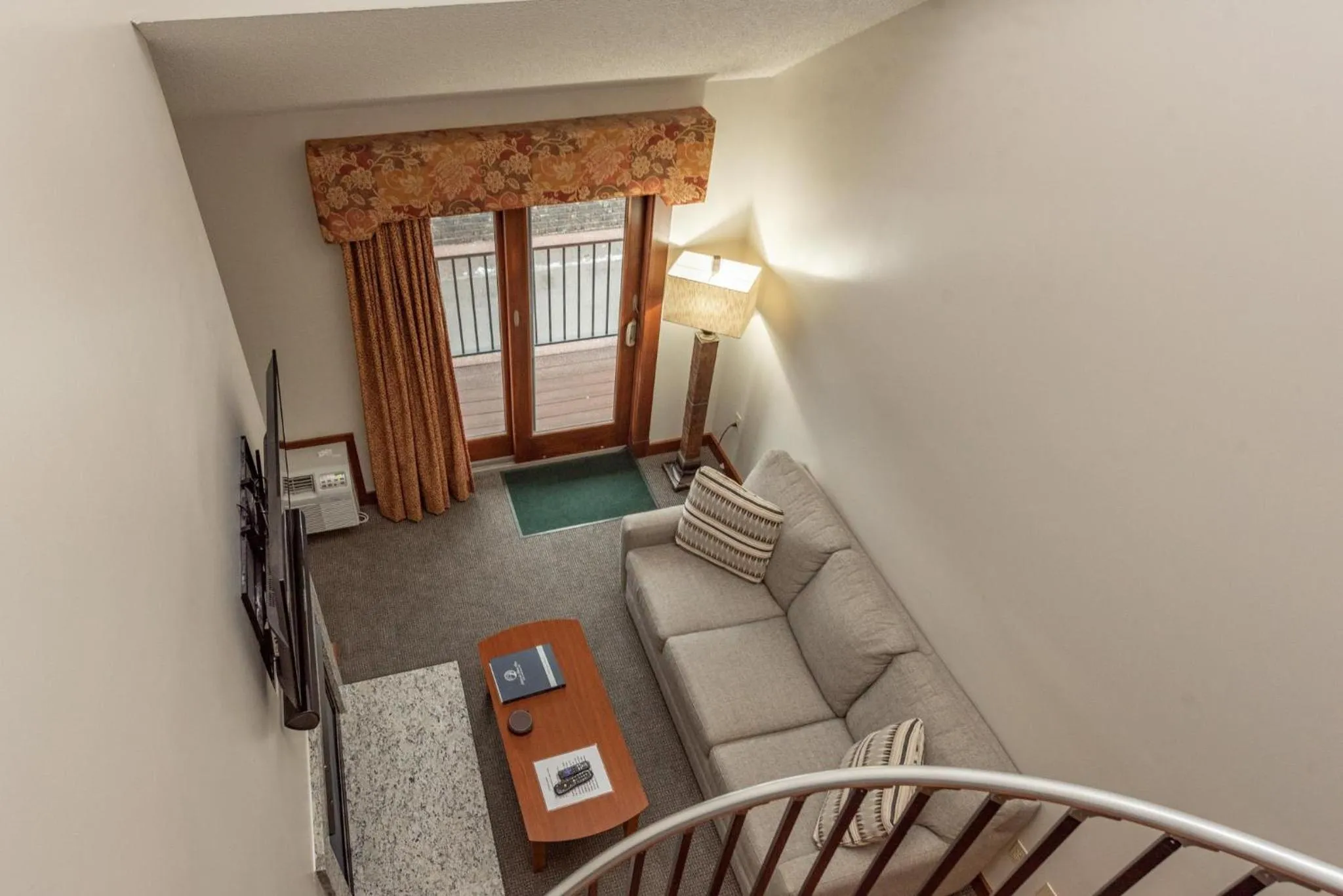 A312 One Bedroom & Loft Standard View