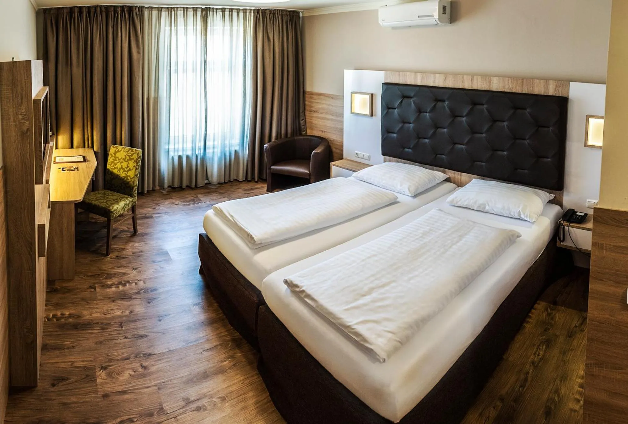 Bed in Theater Hotel Salzburg