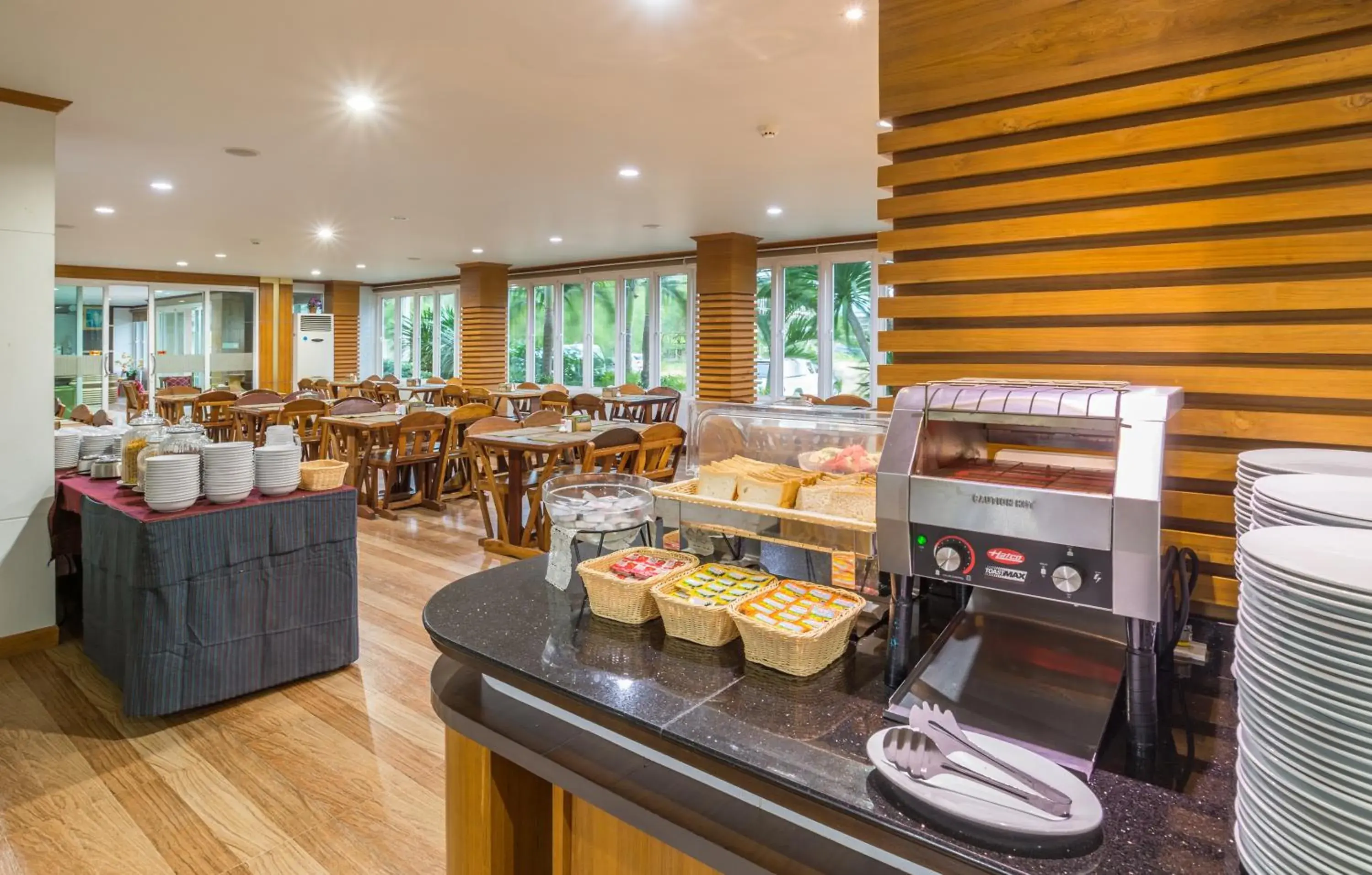 Food and drinks in Aonang Silver Orchid Resort Food and drinks in Aonang Silver Orchid Resort