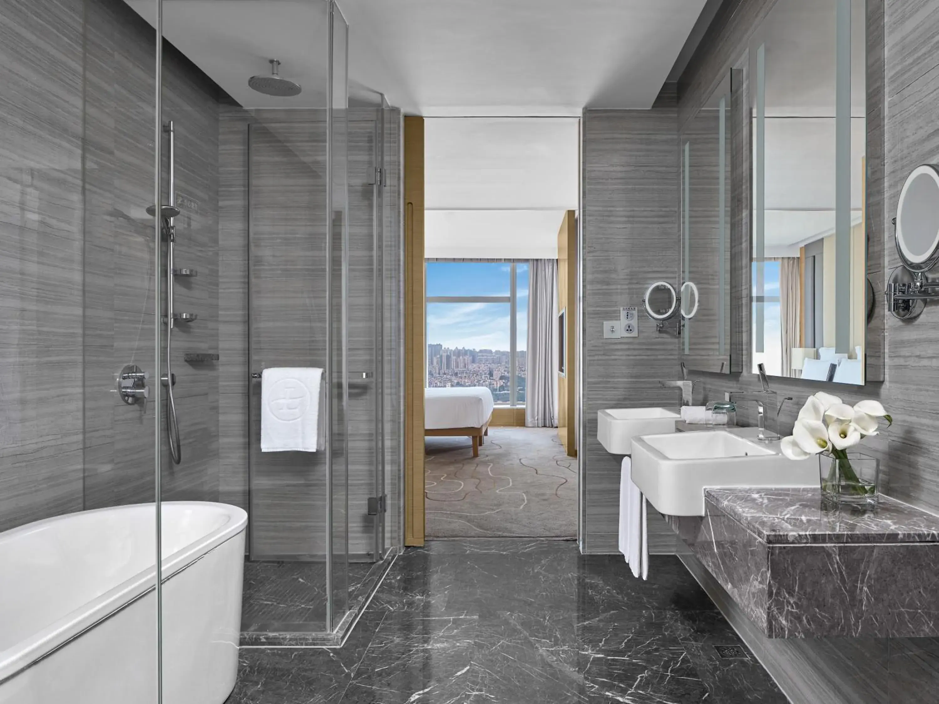 Bathroom in Langham Place Guangzhou Bathroom in Langham Place Guangzhou