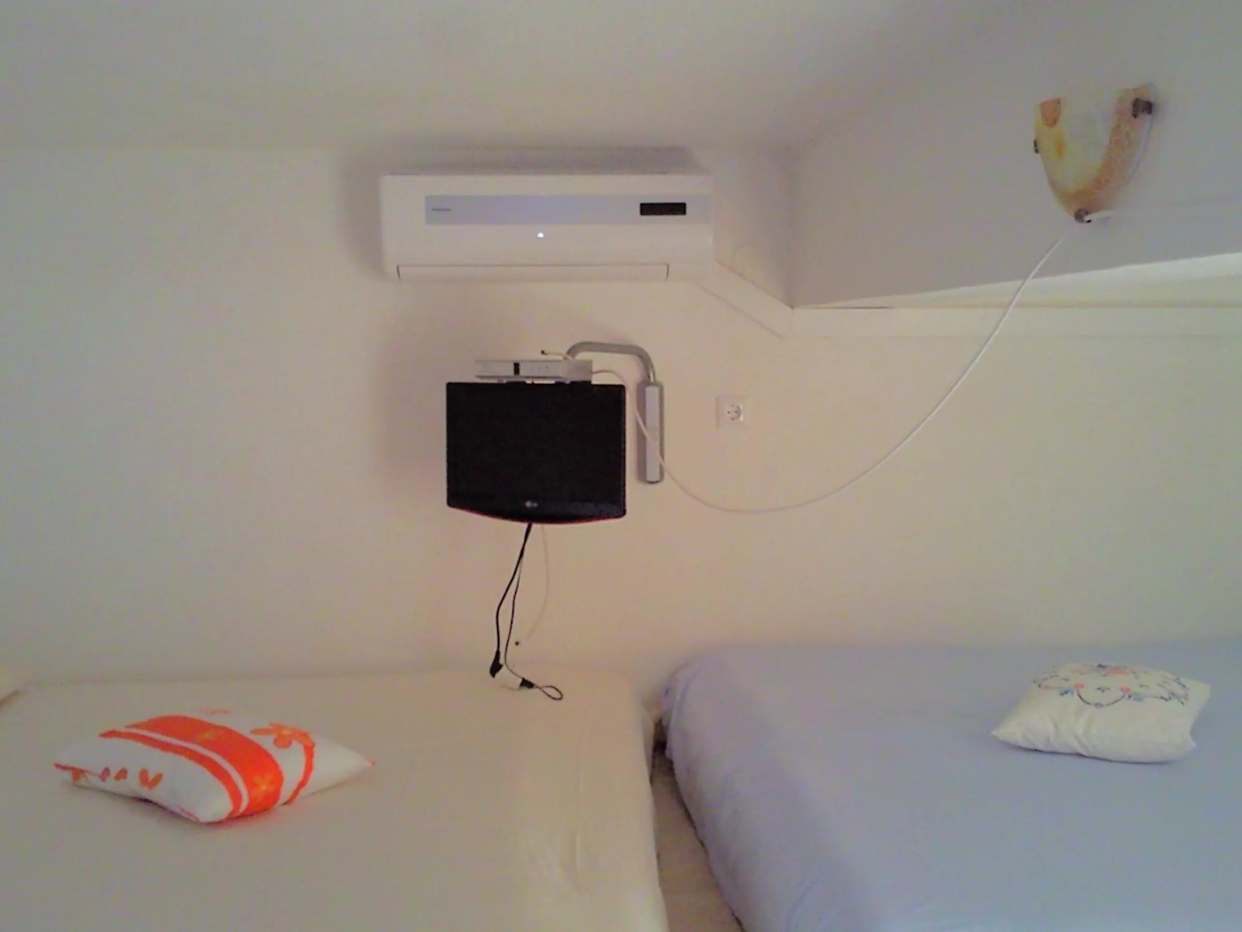 Bed in Apartments Villa Sonia & Teo Hvar