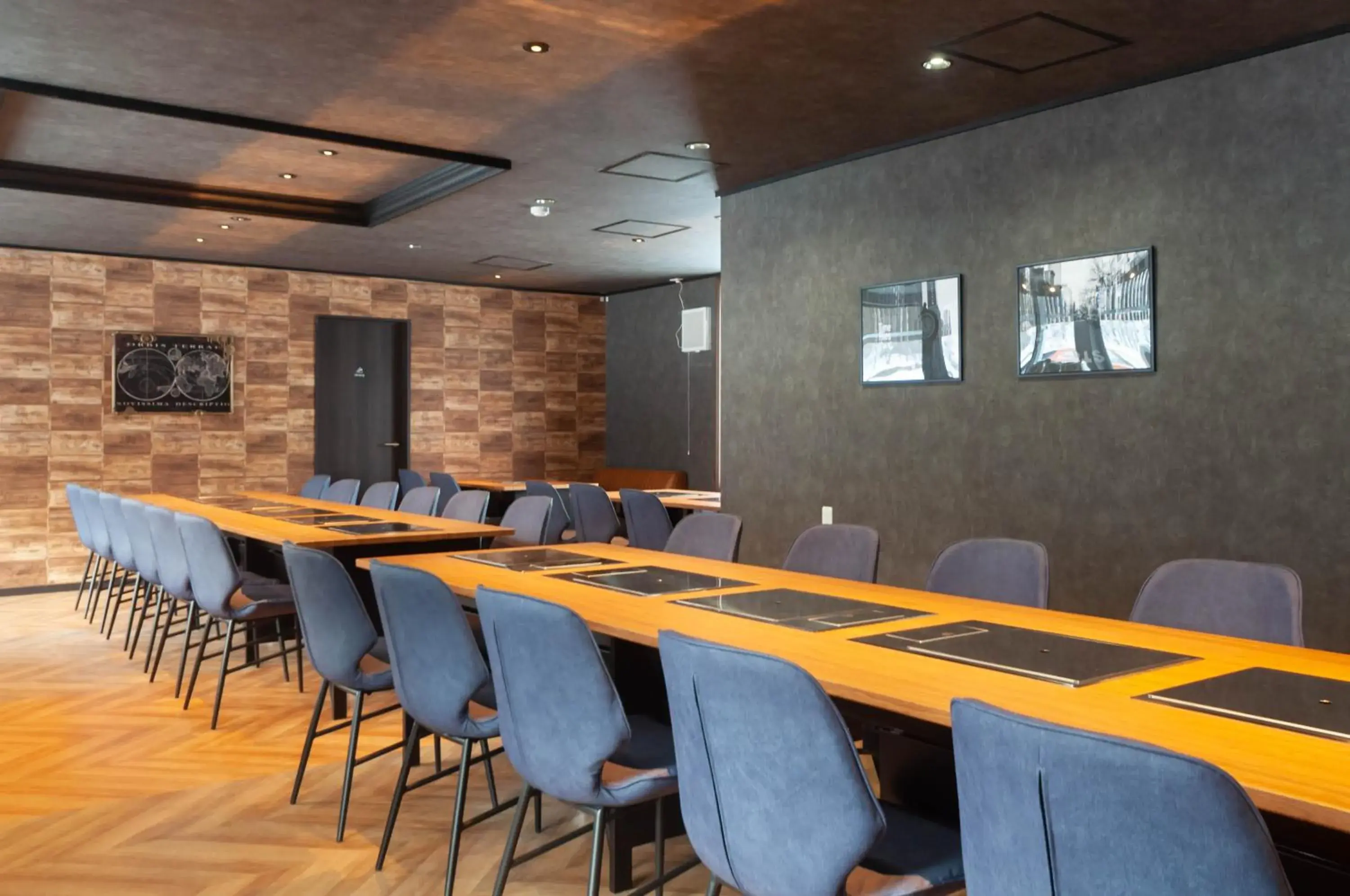 Restaurant/places to eat in Rusutsu Grand Cabin Restaurant/places to eat in Rusutsu Grand Cabin