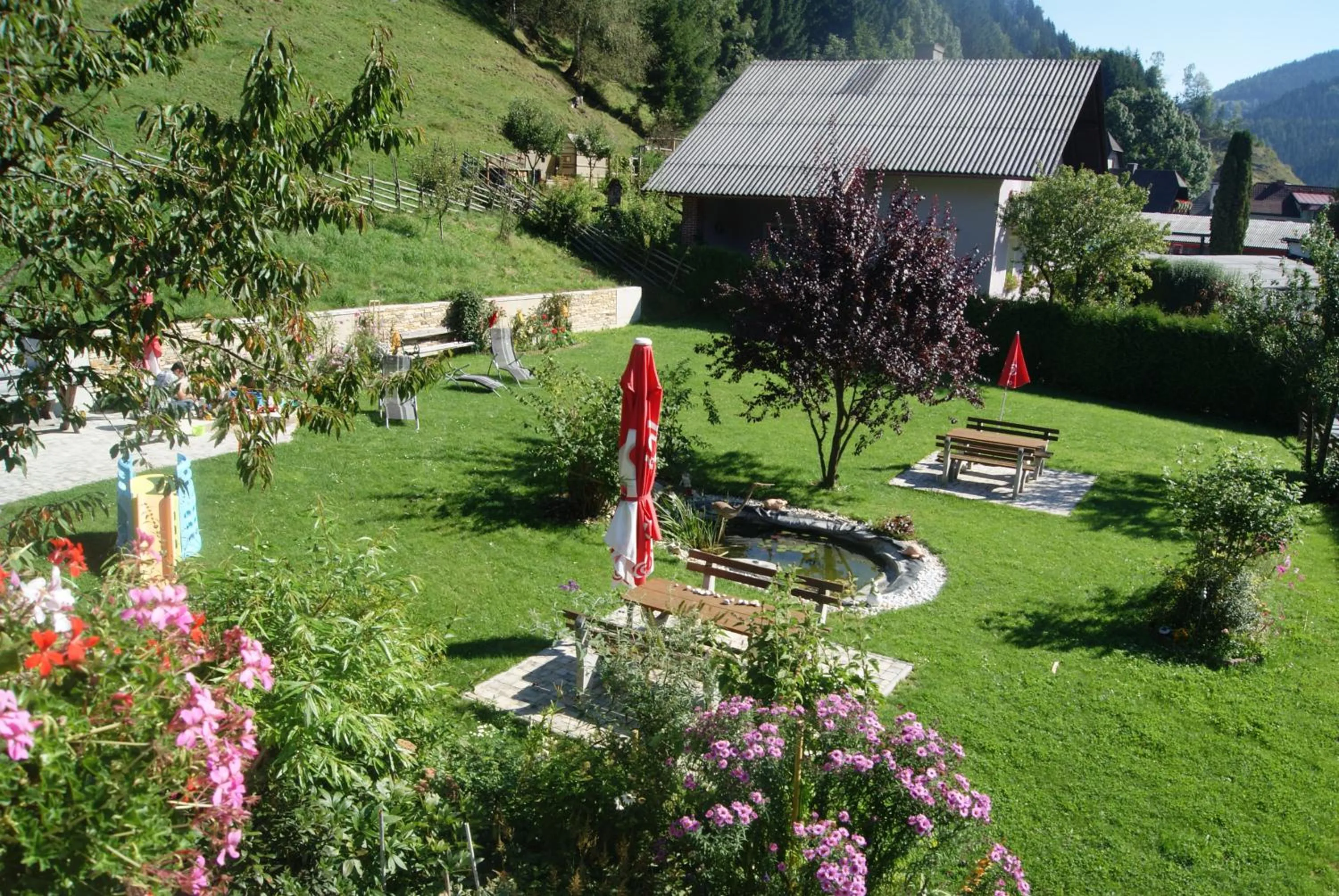 Photo of the whole room in Landhotel-Restaurant Willingshofer