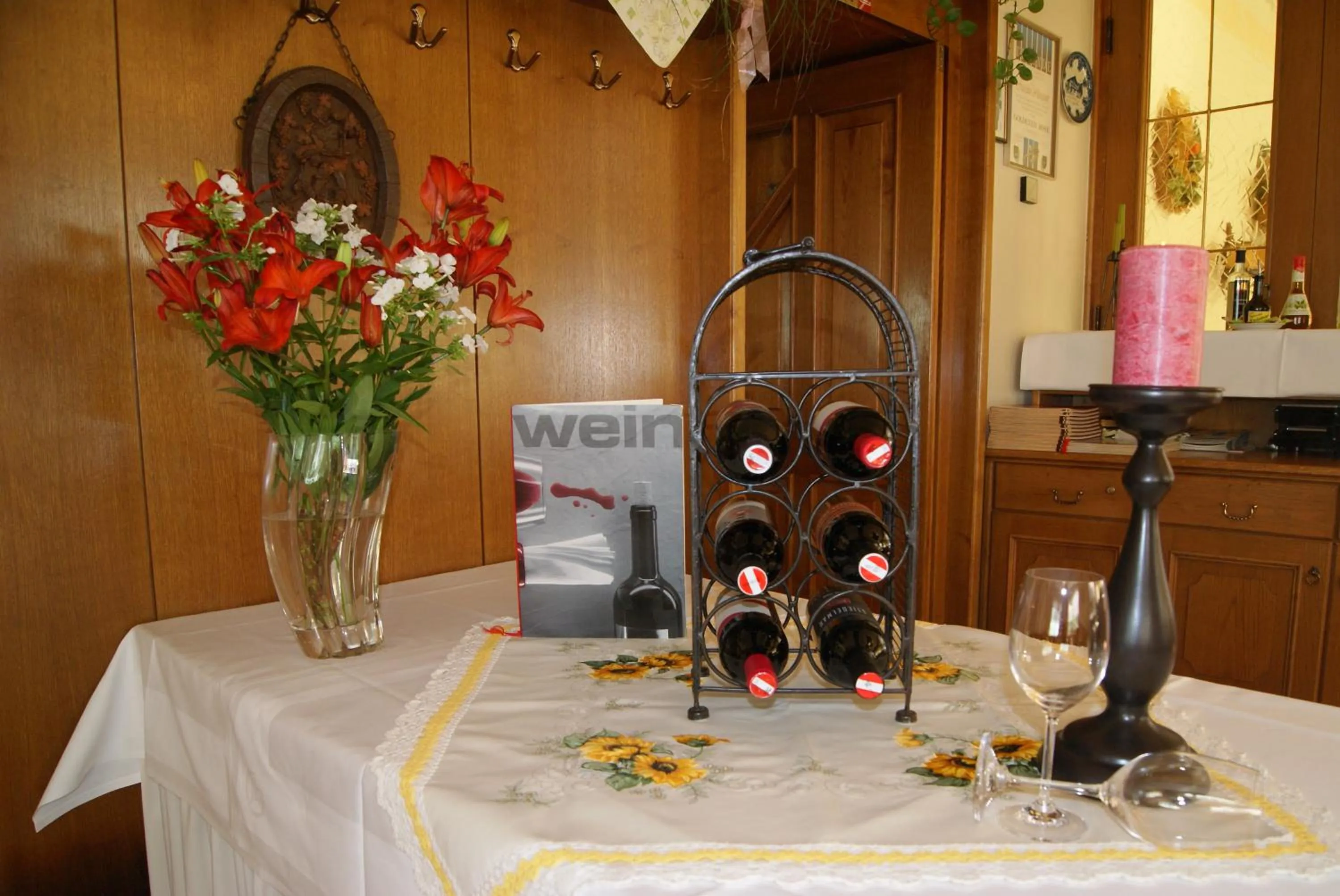 Restaurant/places to eat in Landhotel-Restaurant Willingshofer