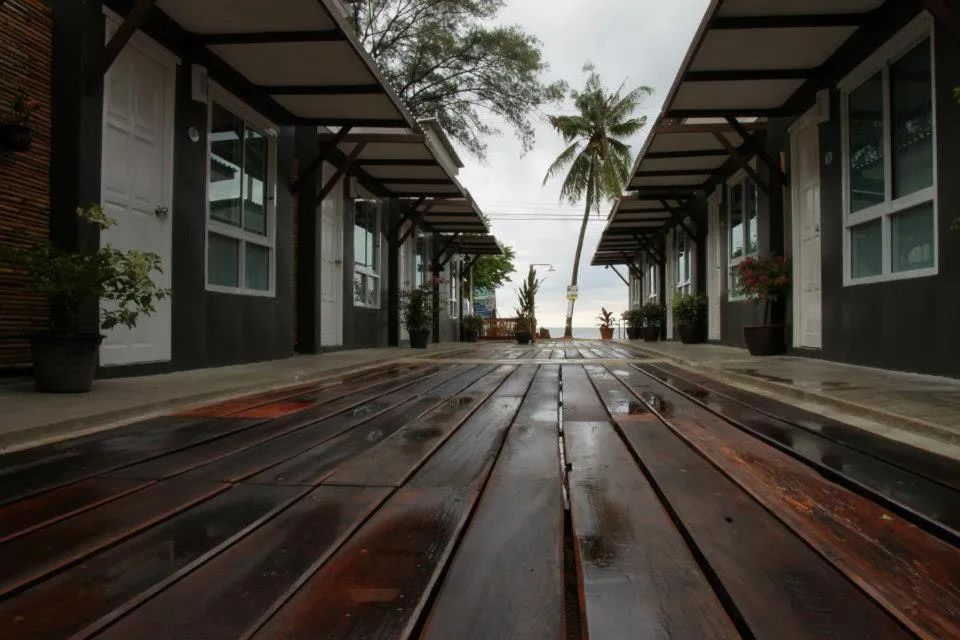 Facade/entrance in Baantalaywhan Resort