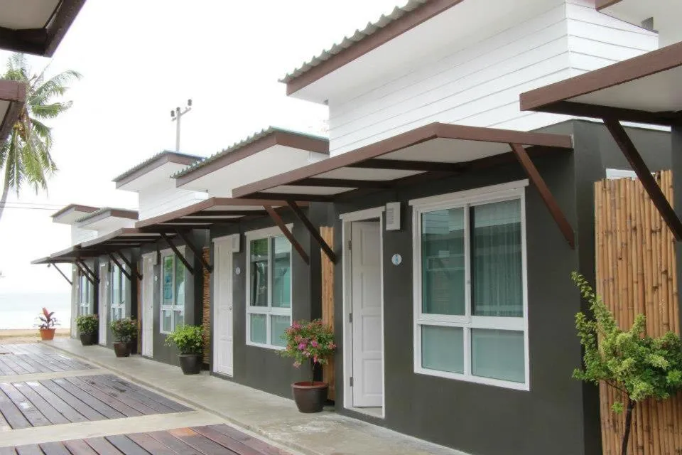 Facade/entrance in Baantalaywhan Resort