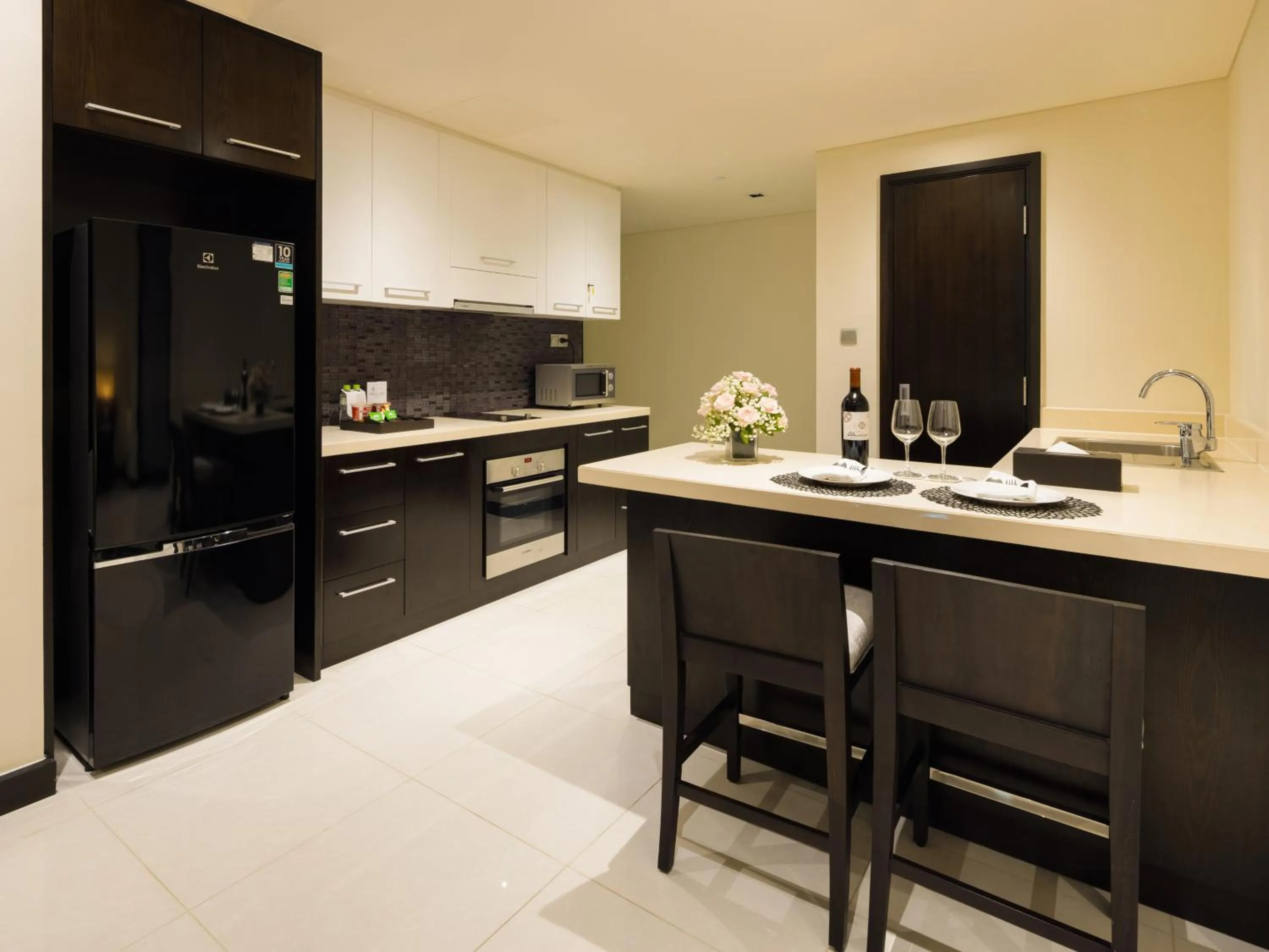 Kitchen or kitchenette in The Costa Nha Trang Residences