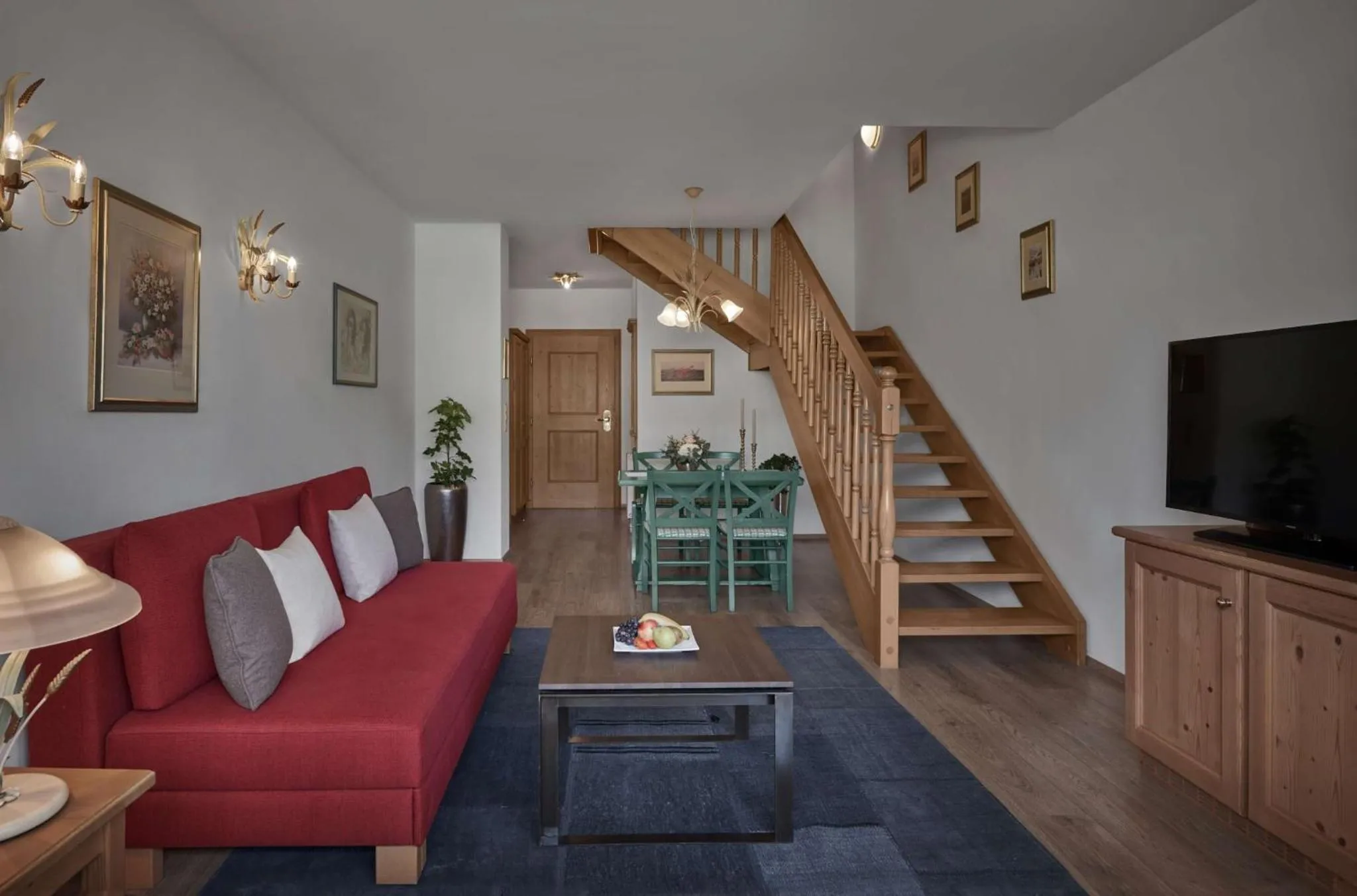 Photo of the whole room in Lisi Family Hotel