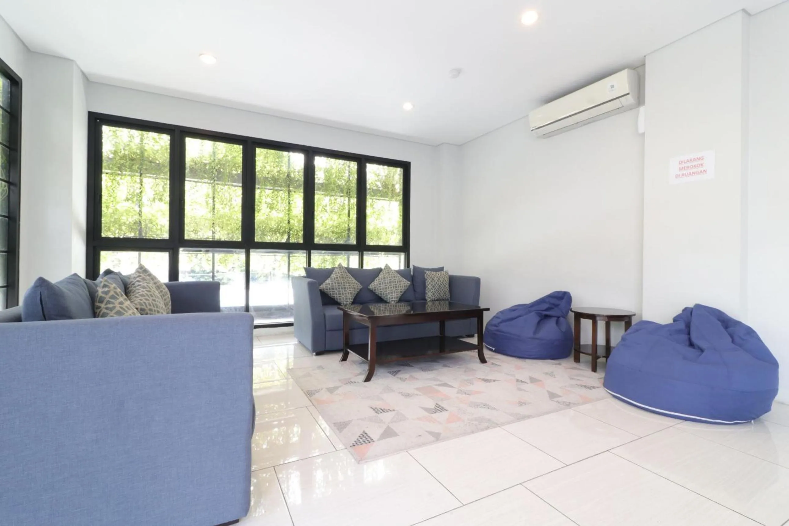 Living room in Mendjangan Residence