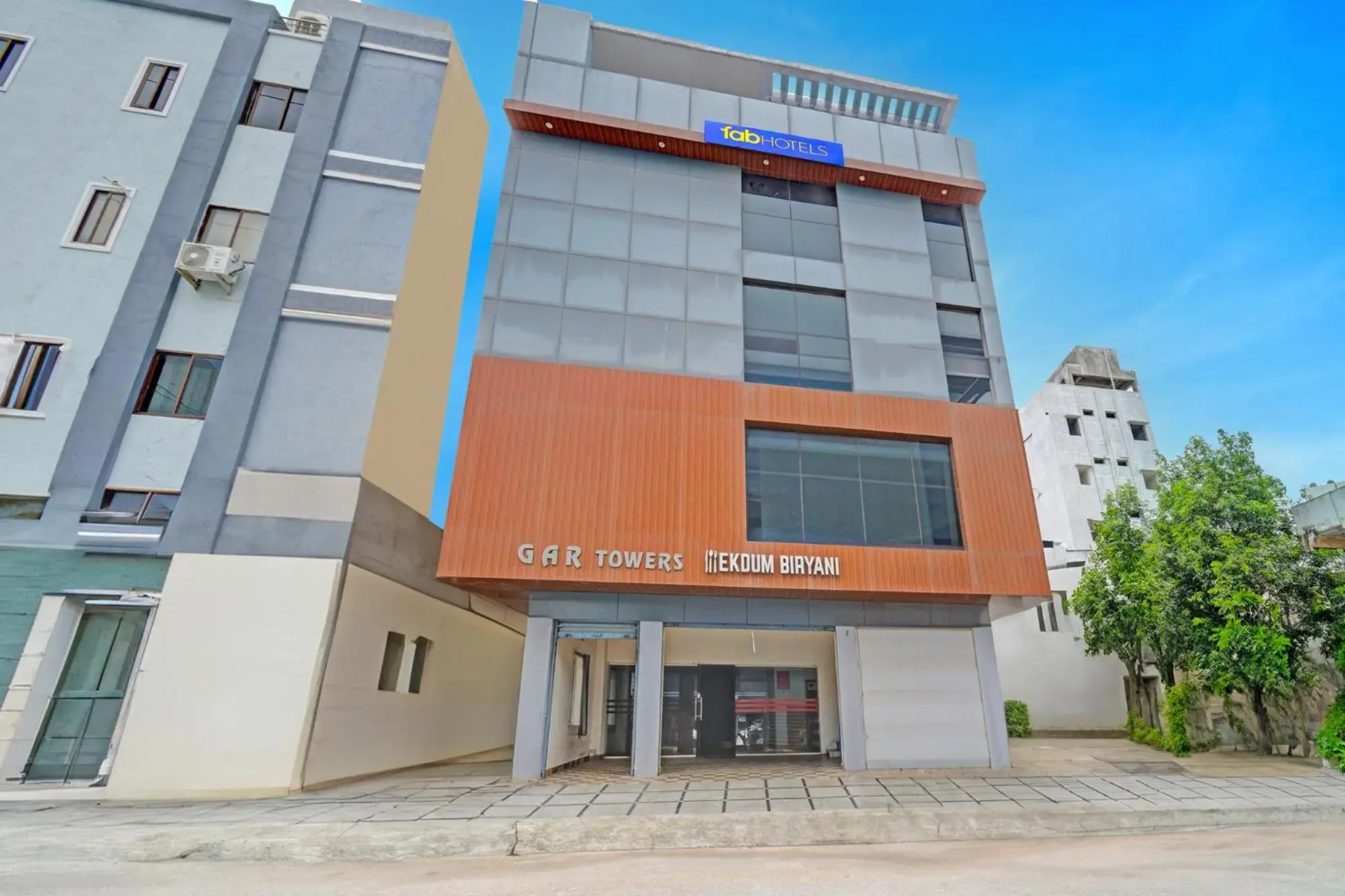 Property building in FabHotel White Ridge LB Nagar Property building in FabHotel White Ridge LB Nagar