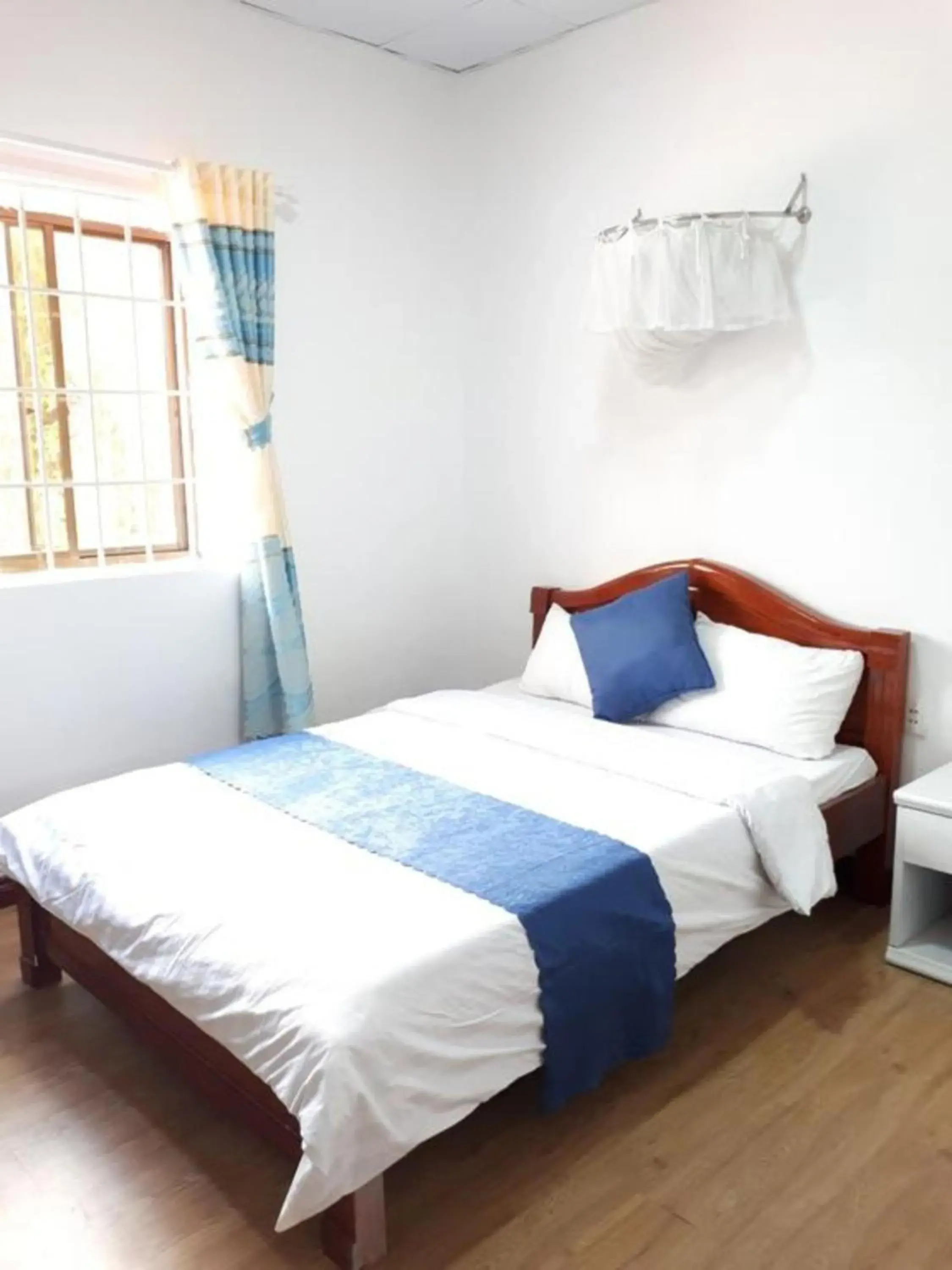 Photo of the whole room, Bed in Duong Sat Hotel Photo of the whole room, Bed in Duong Sat Hotel