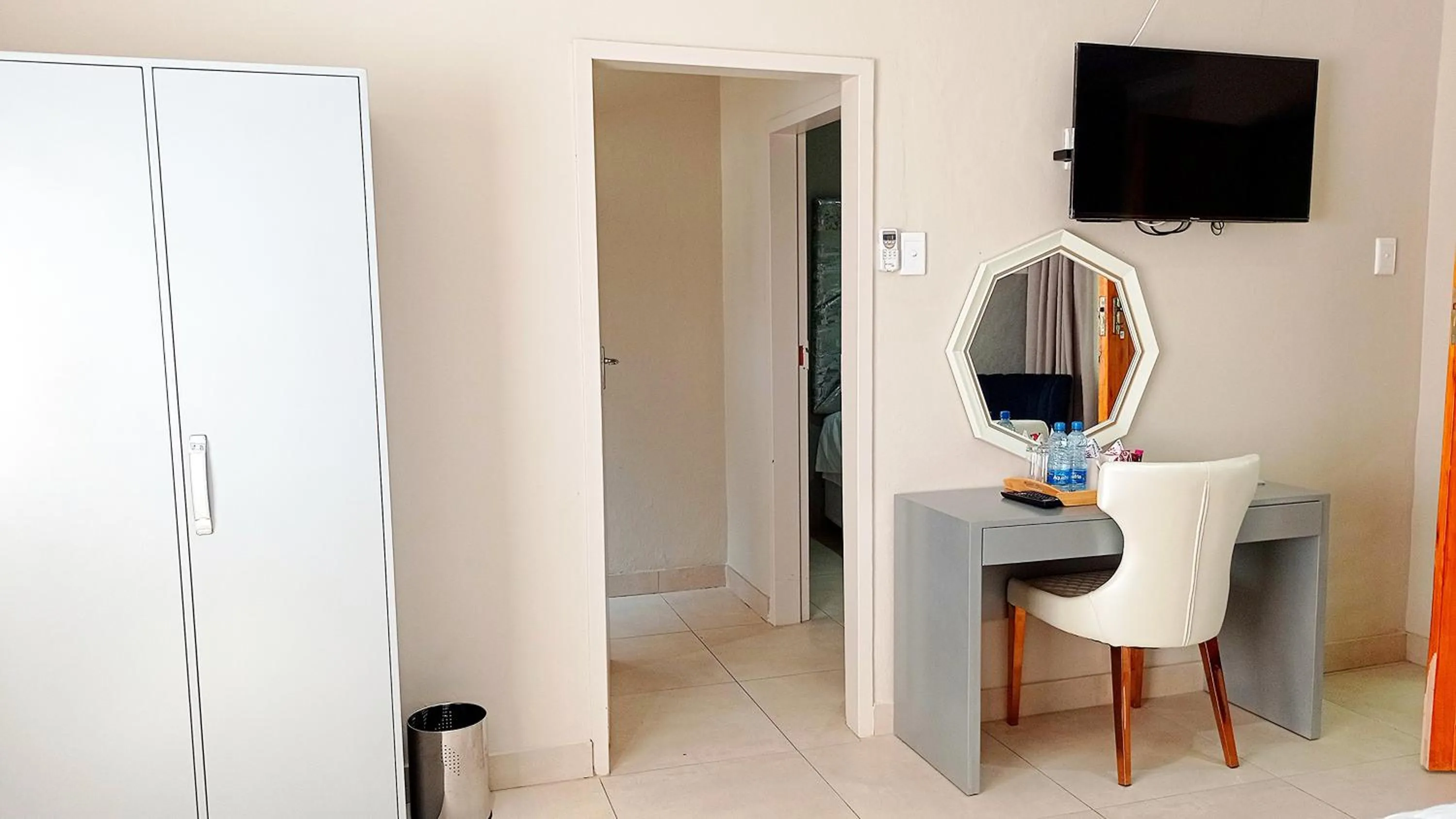 TV and multimedia in Sparkling Water Hotels & Spa