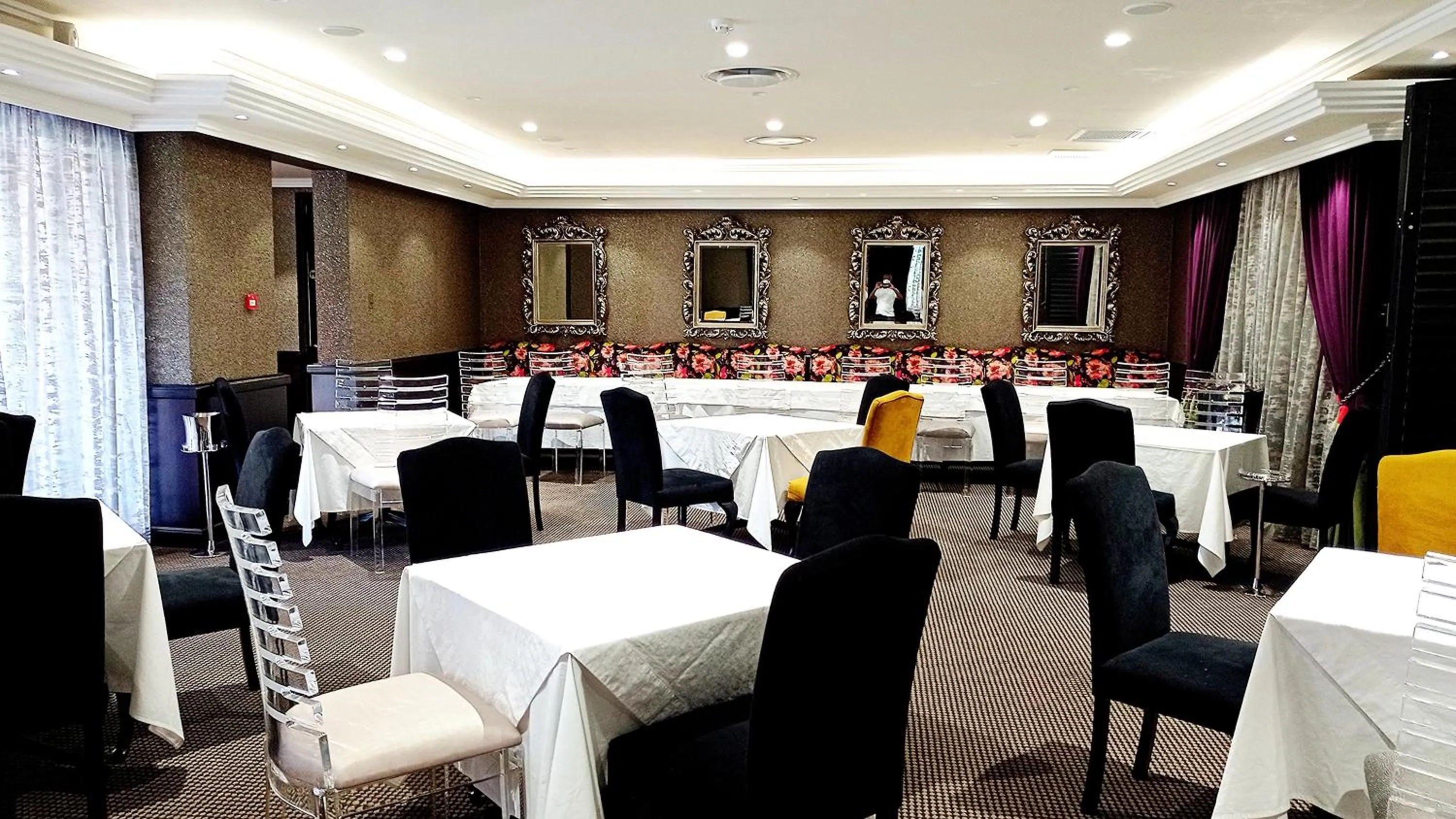 Restaurant/places to eat in Sparkling Water Hotels & Spa