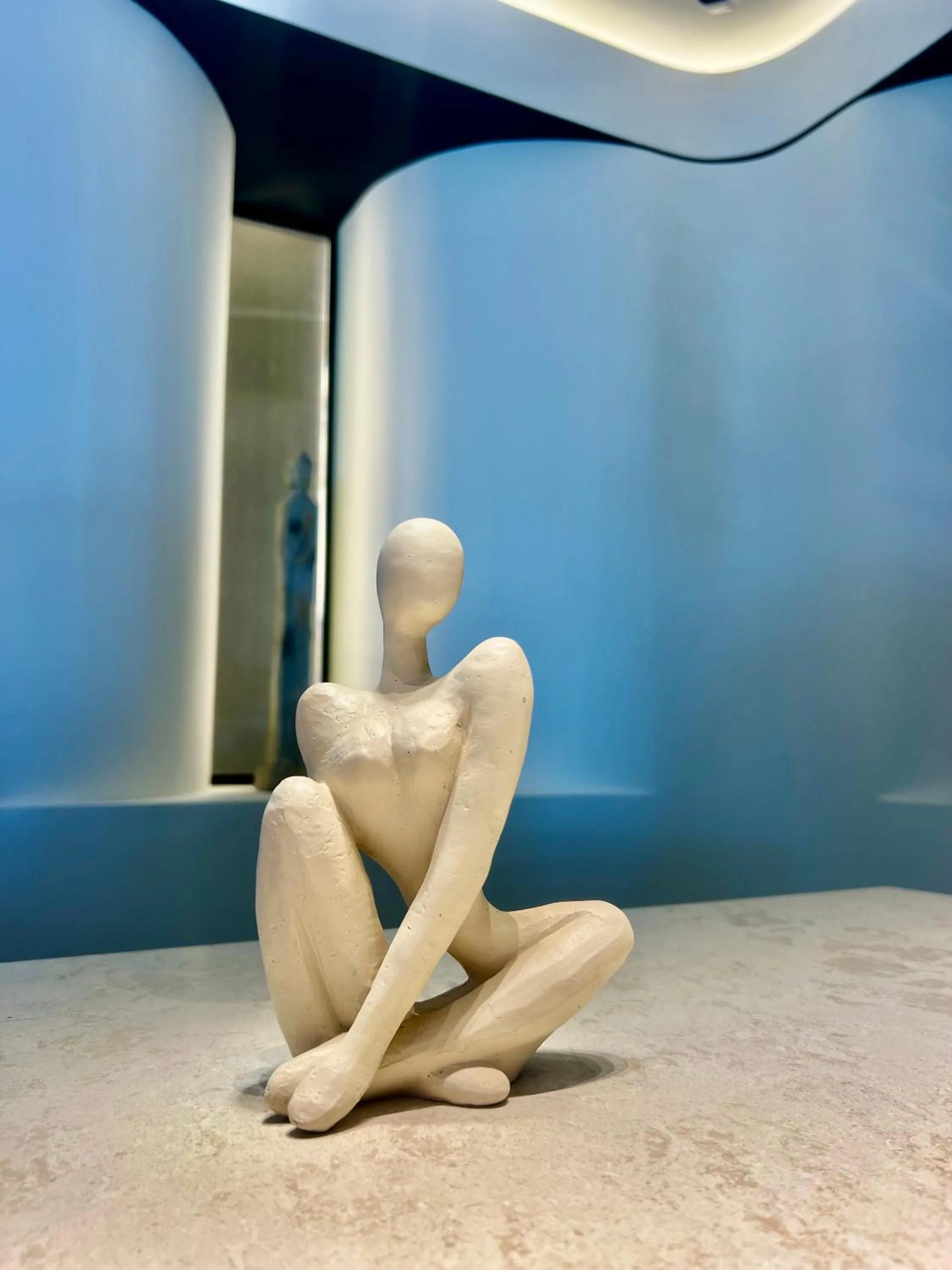 Decorative detail in Yalos Hotel Sunset view Mykonos town private rooms