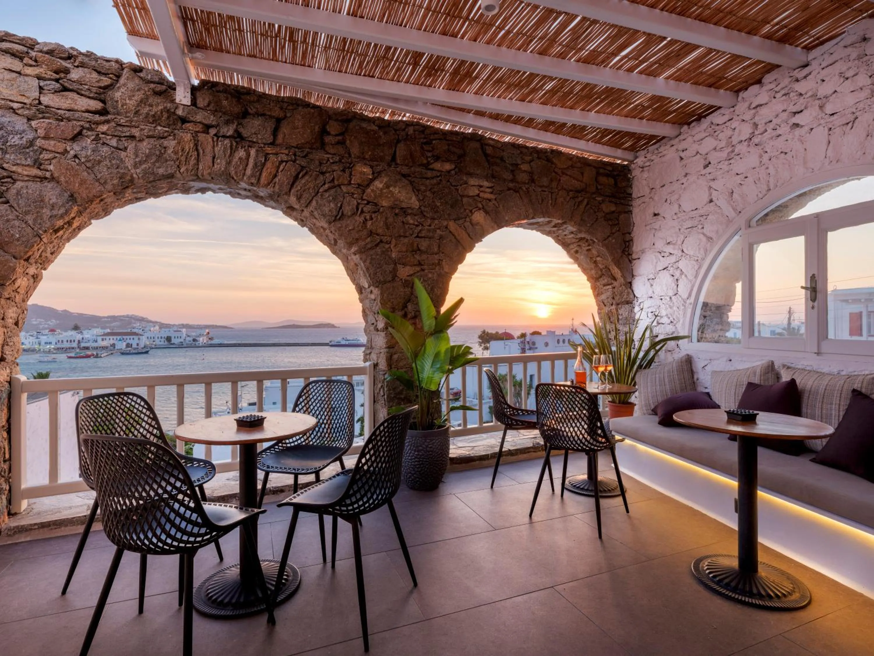 Patio in Yalos Hotel Sunset view Mykonos town private rooms