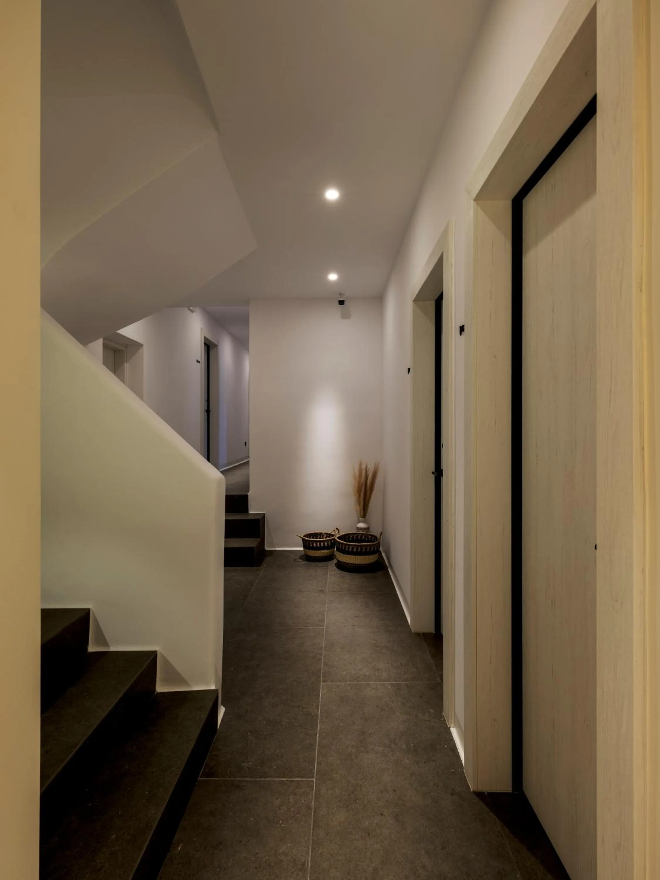 Property building in Yalos Hotel Sunset view Mykonos town private rooms