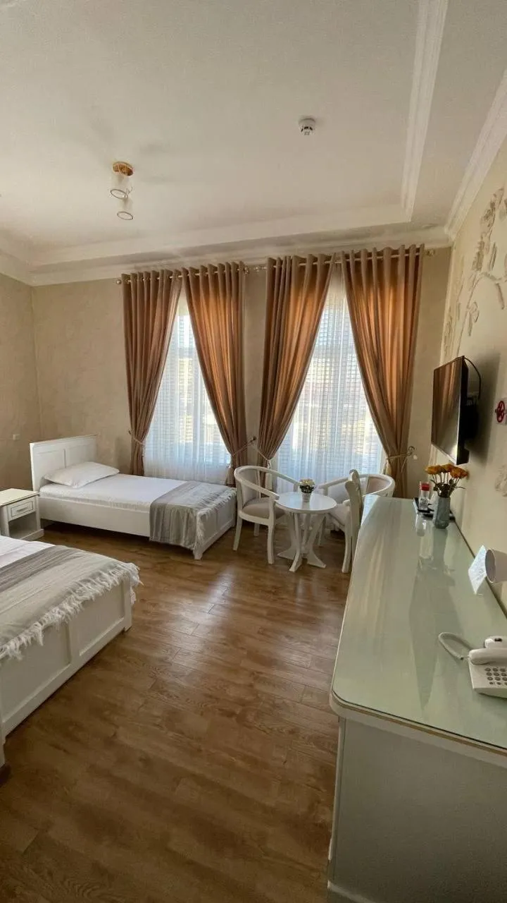 TV and multimedia, Bed in IZUMRUD PALACE