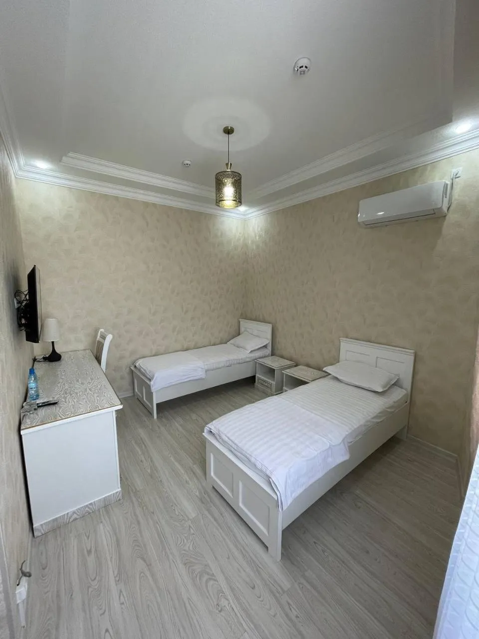 Bed in IZUMRUD PALACE