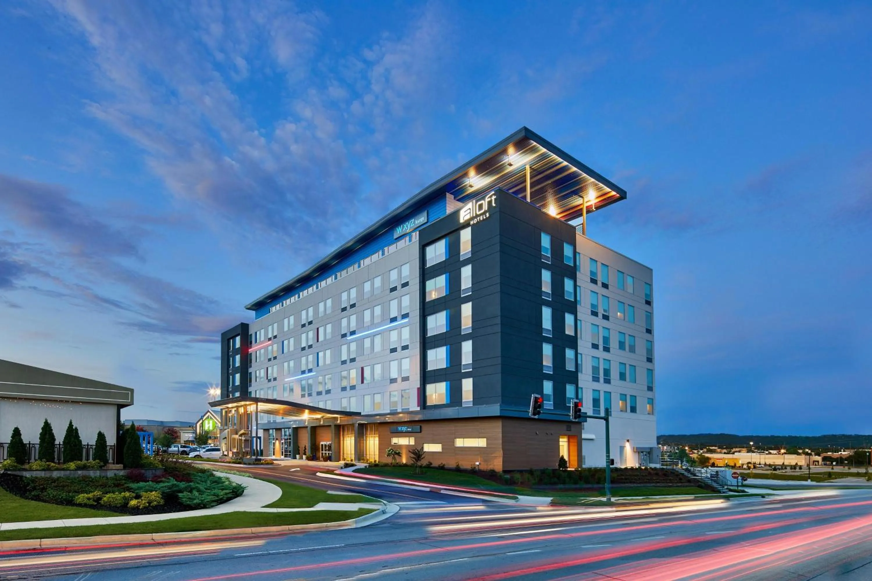 Property building in Aloft Chattanooga Hamilton Place