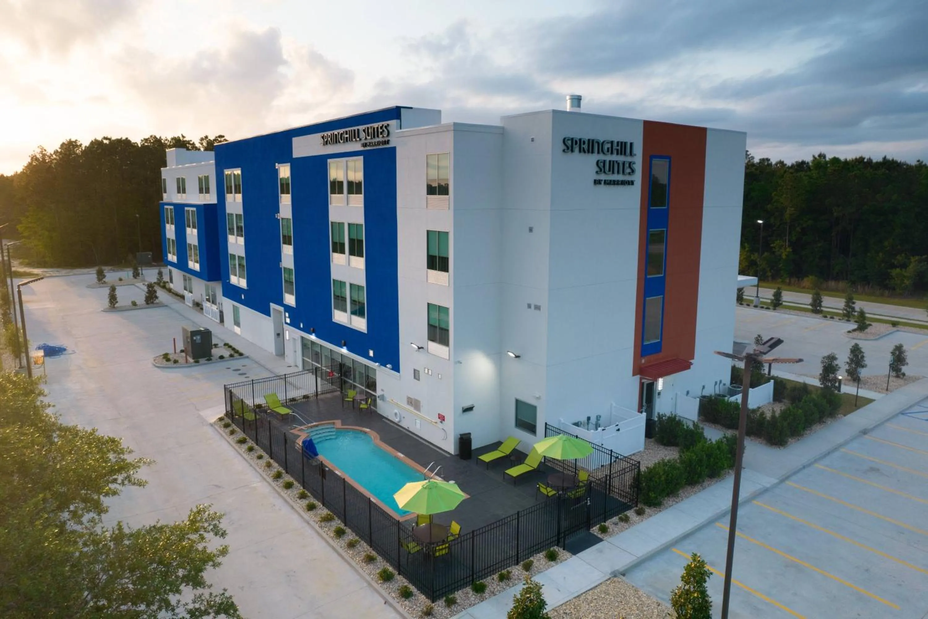 Property building in SpringHill Suites by Marriott Slidell