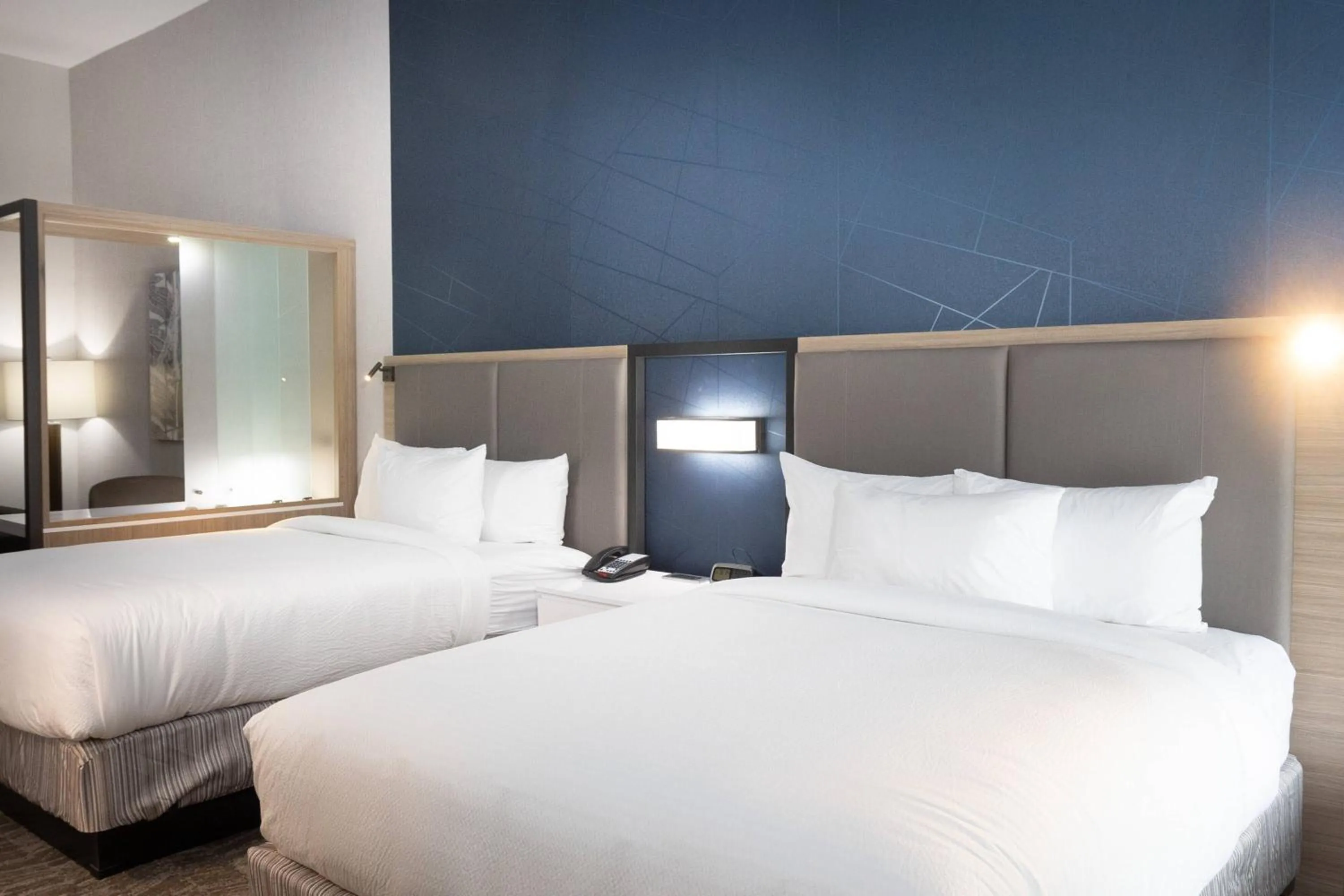 Photo of the whole room, Bed in SpringHill Suites by Marriott Slidell