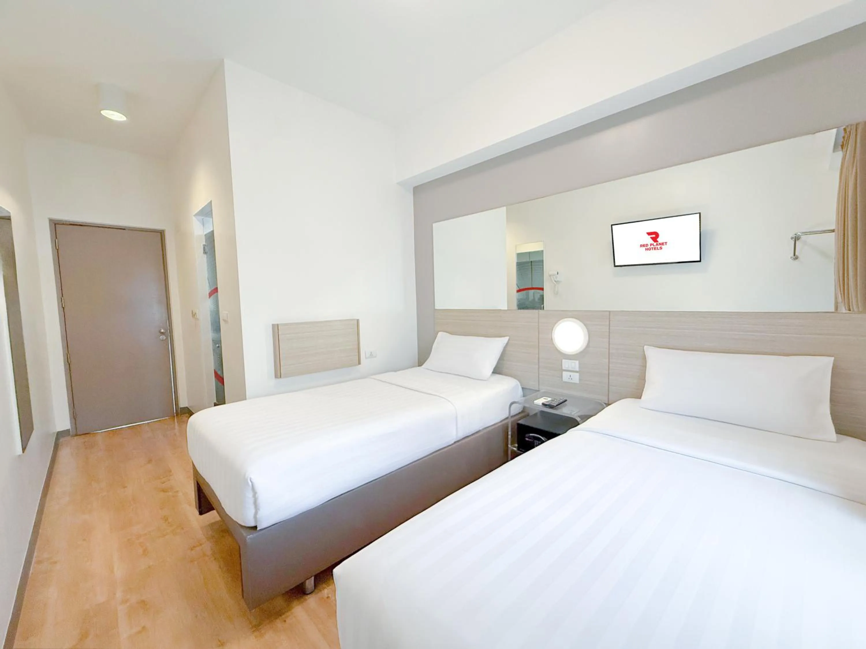 Bed in Red Planet Quezon City Timog