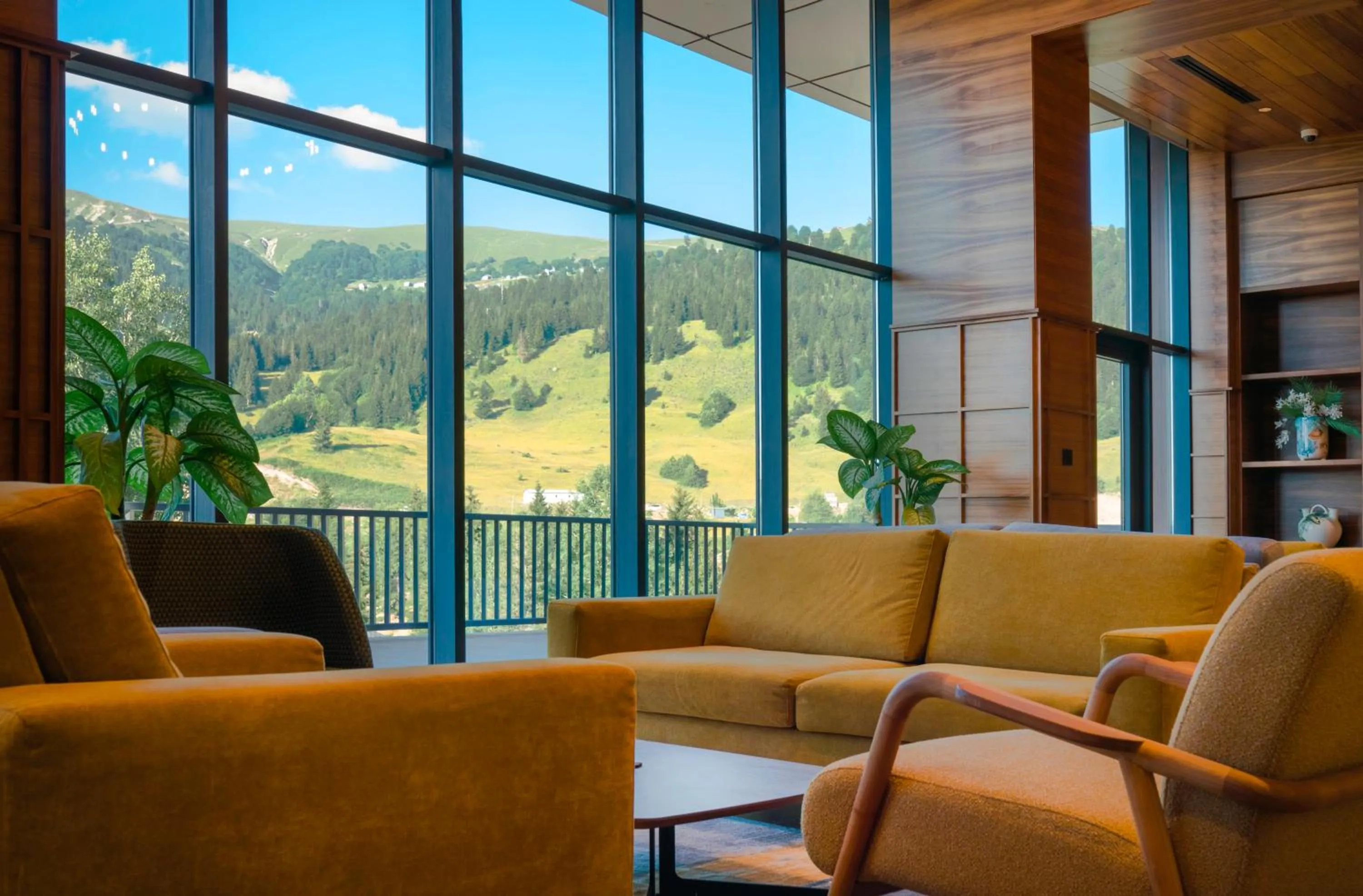 Mountain view in Ambassadori Goderdzi Hotel