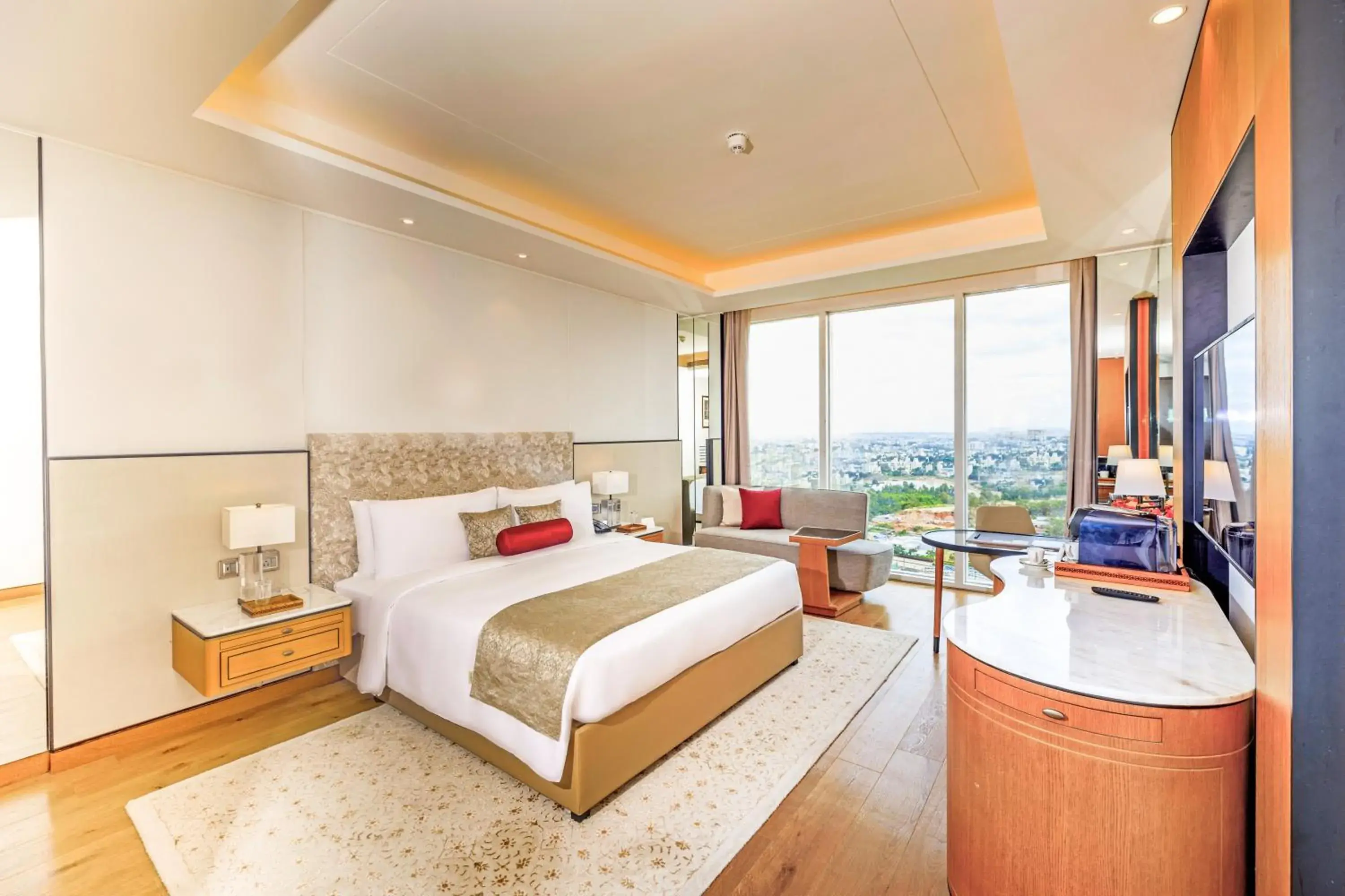 Bedroom, Bed in The Leela Bhartiya City Bengaluru Bedroom, Bed in The Leela Bhartiya City Bengaluru