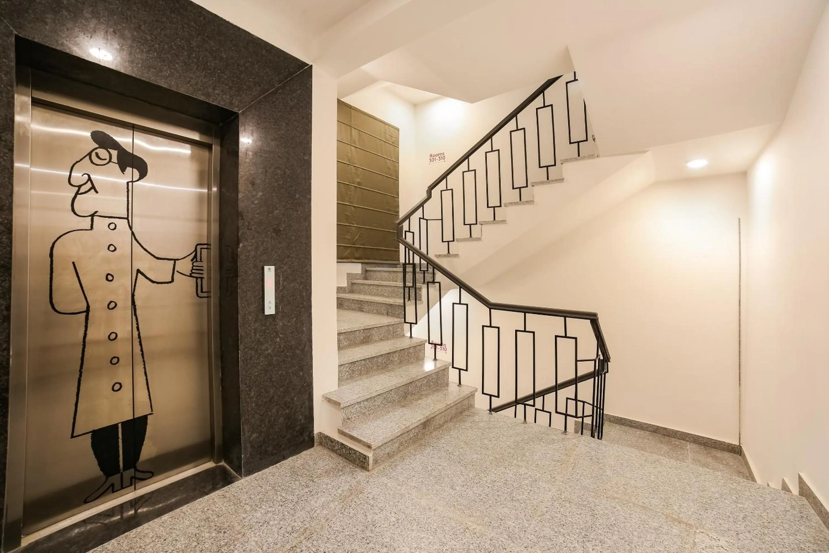 Lobby or reception in Super Townhouse Near Appu Ghar