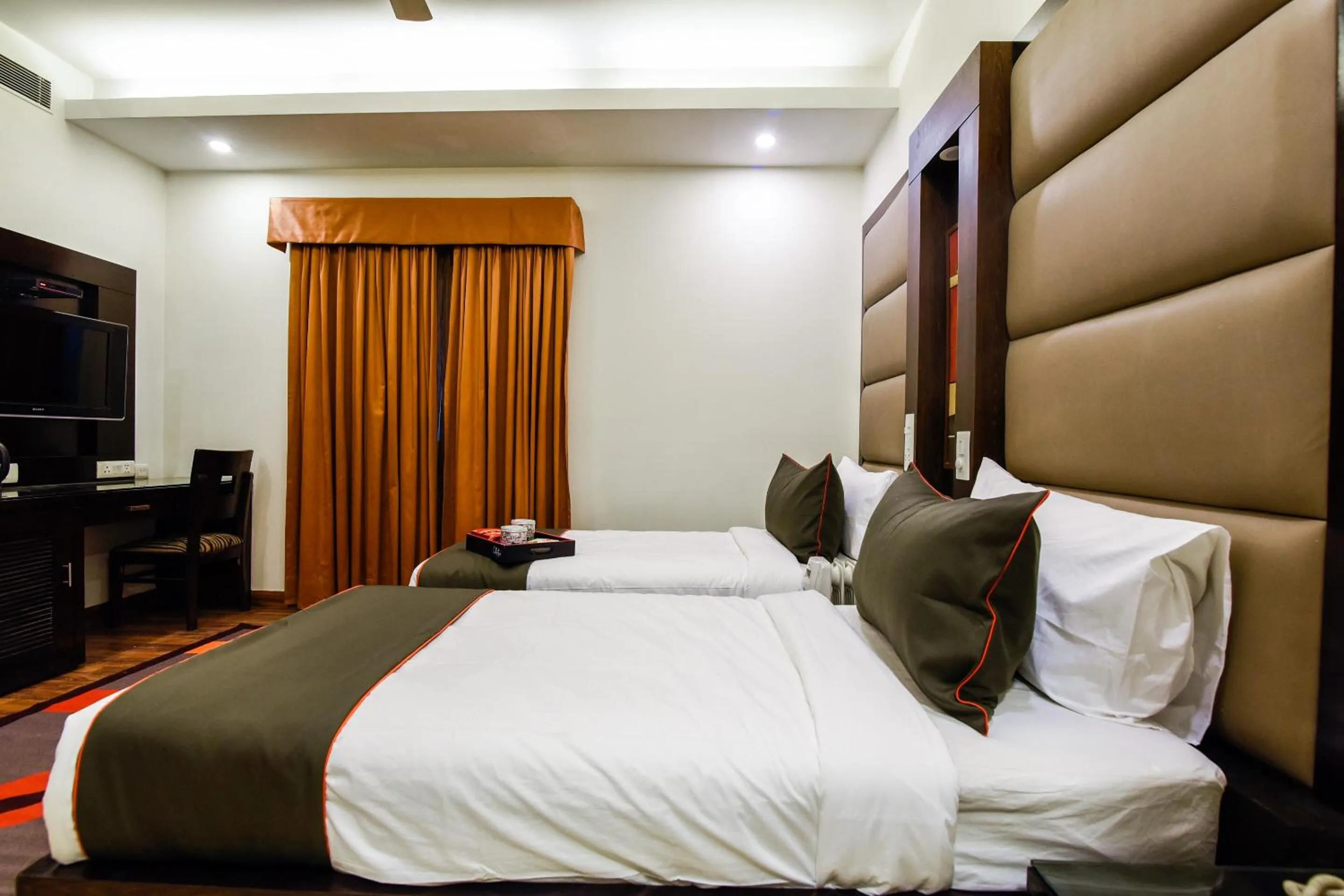 Bedroom, Bed in Hotel O Venkata Sai Sadan Mathrusree Nagar